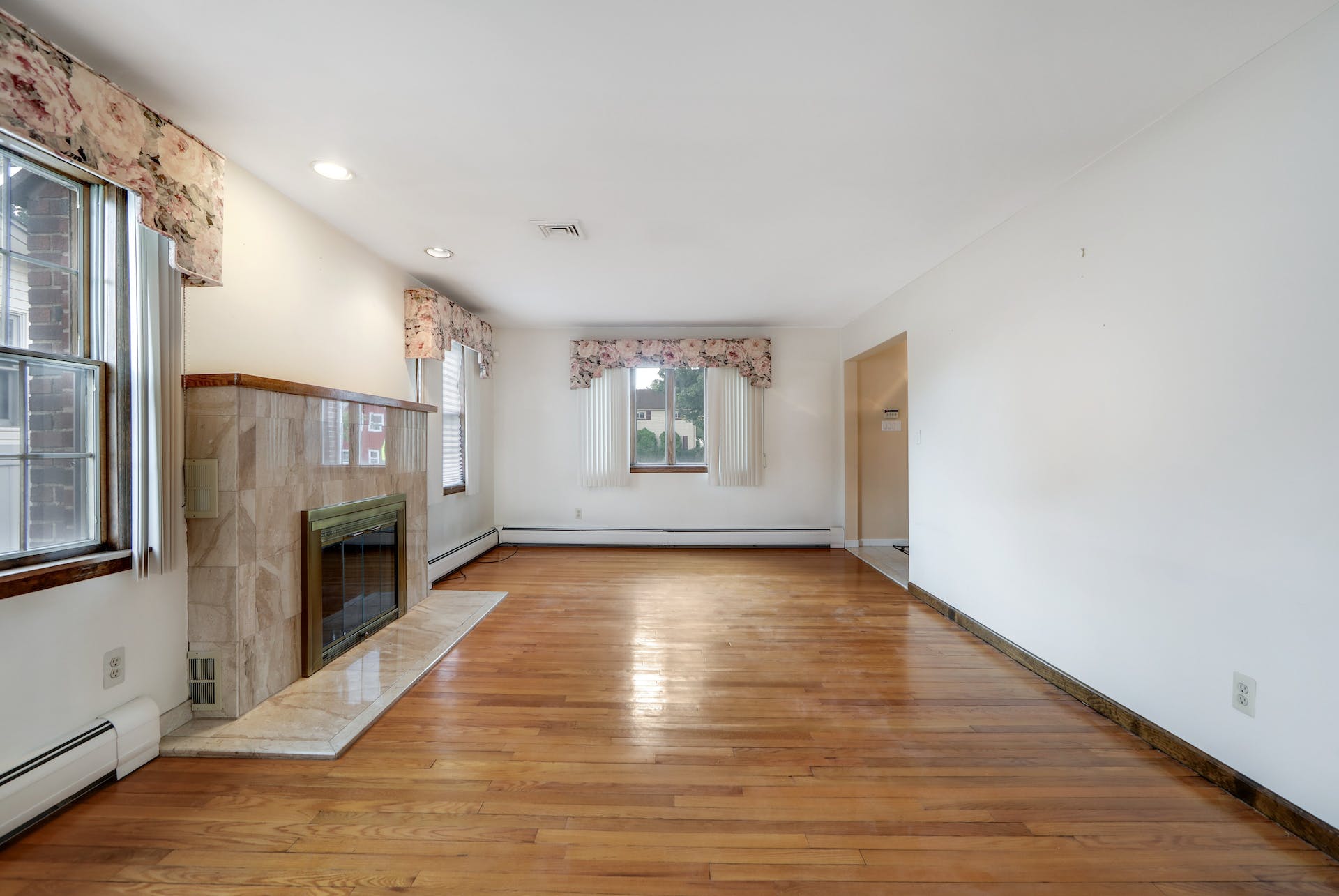 2-30 Lyncrest Avenue