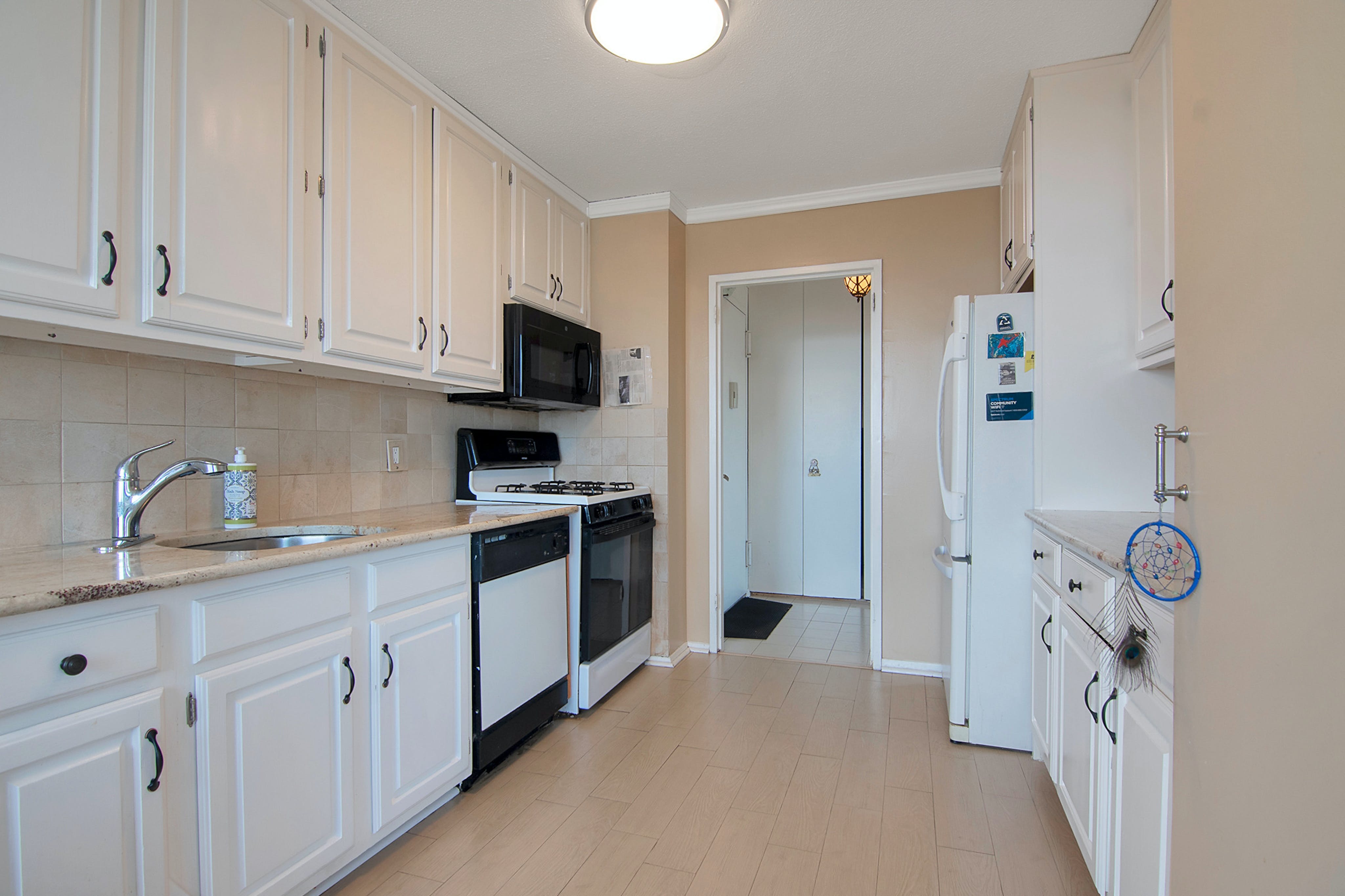 1600 Parker Avenue, #9B