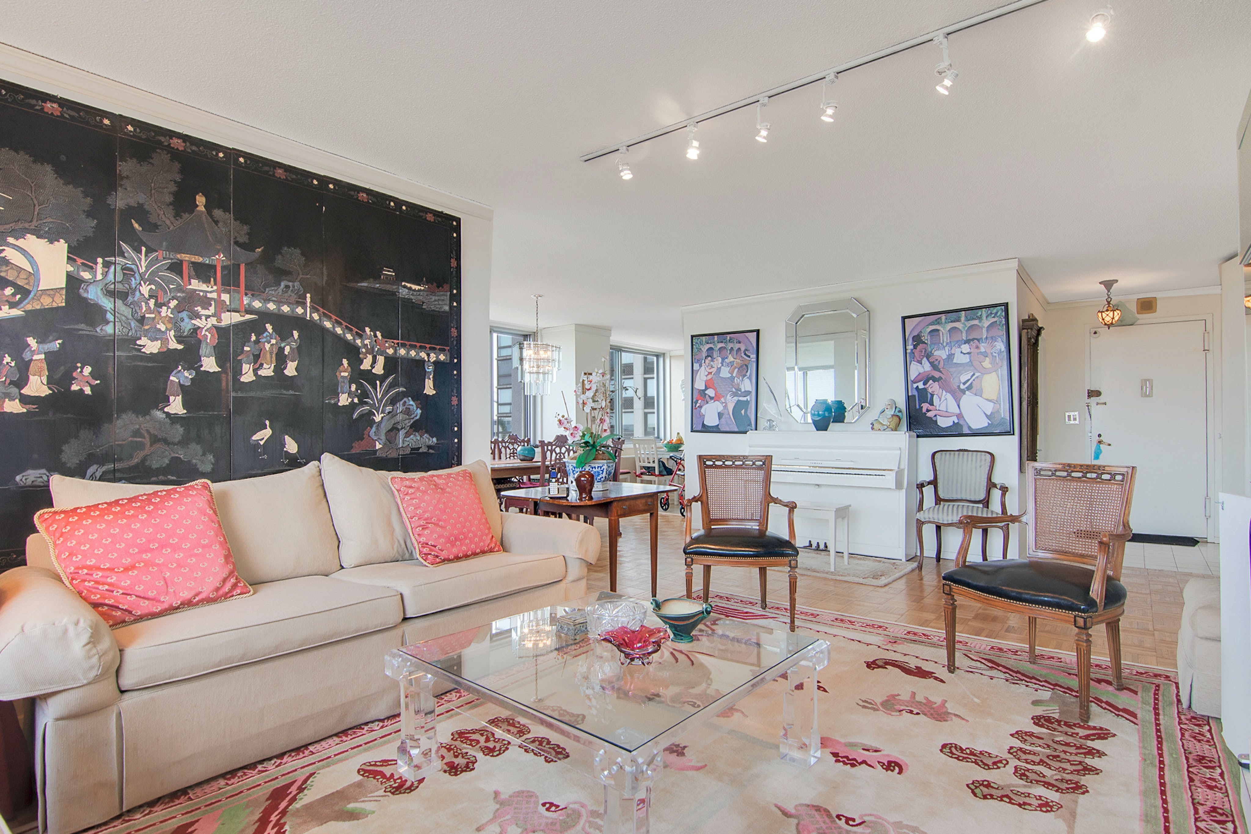 1600 Parker Avenue, #9B