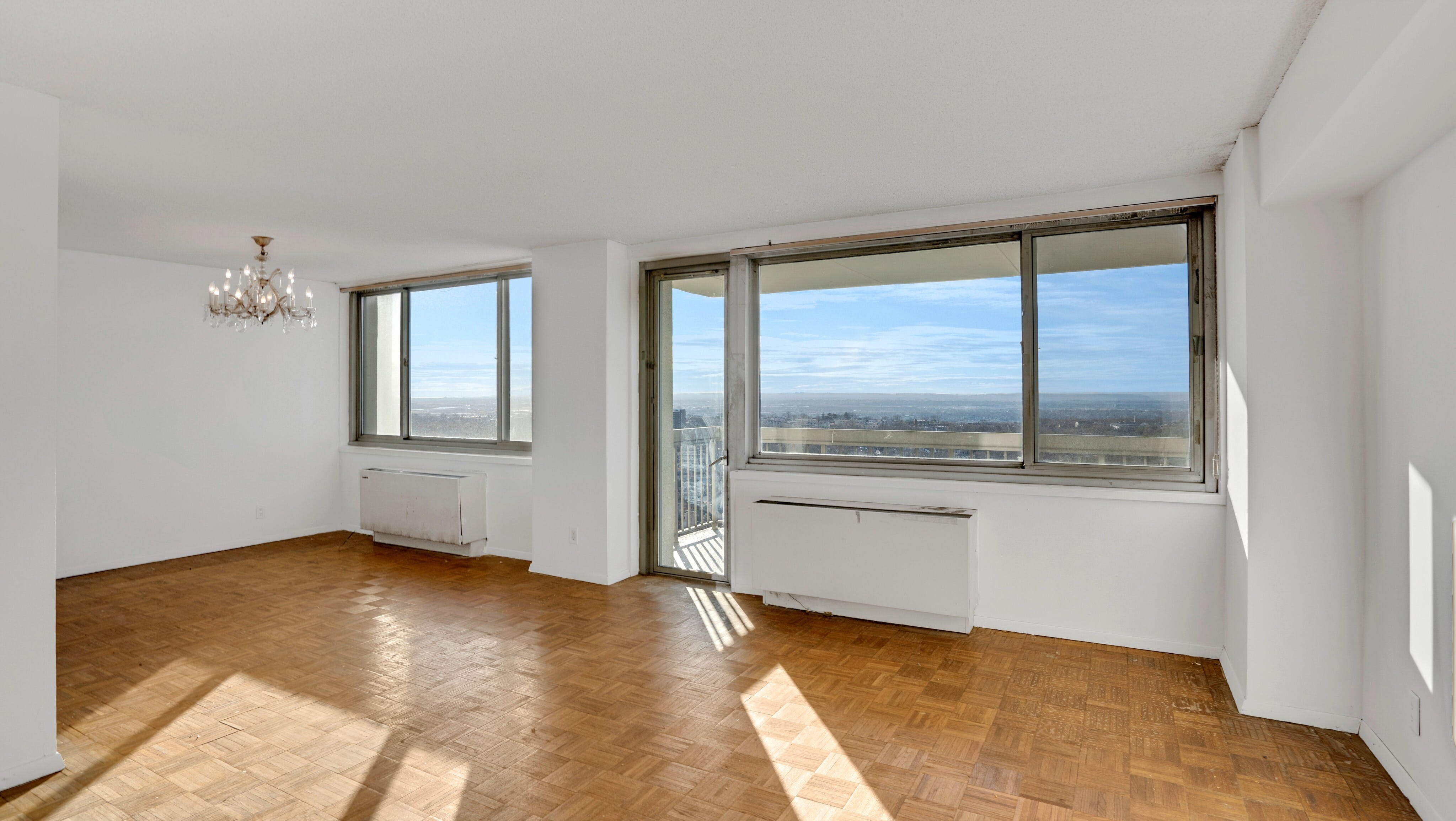1600 Parker Avenue Unit# 24J
