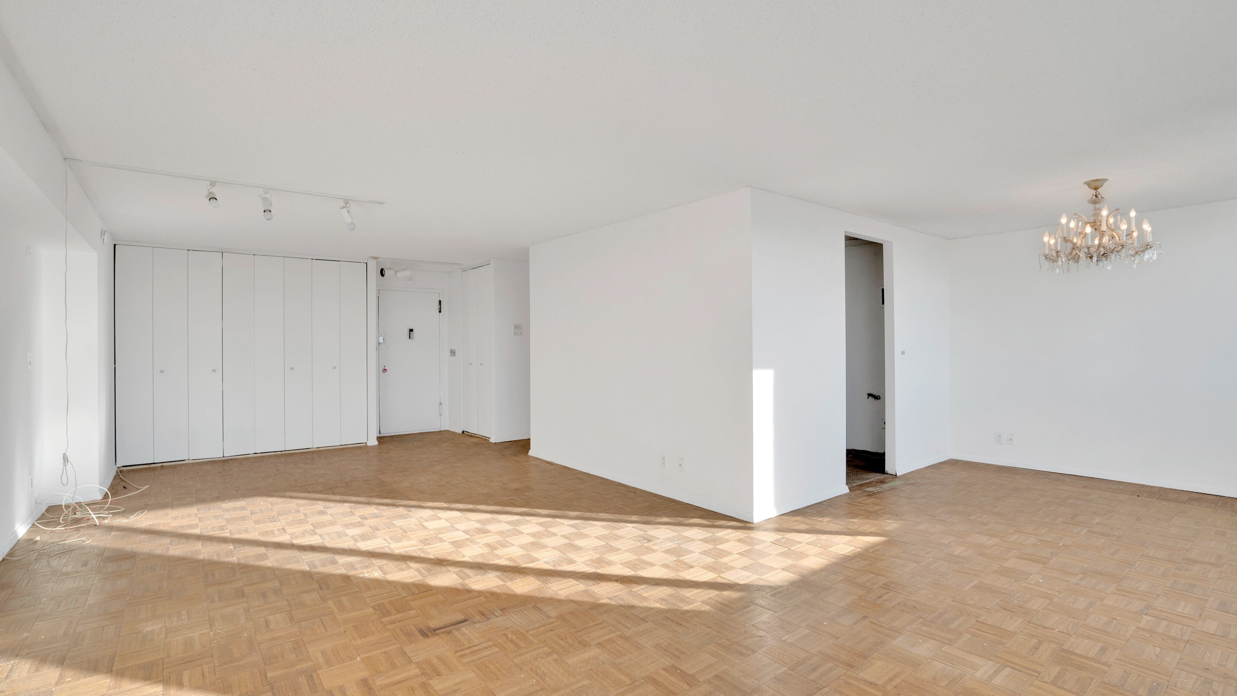 1600 Parker Avenue Unit# 24J