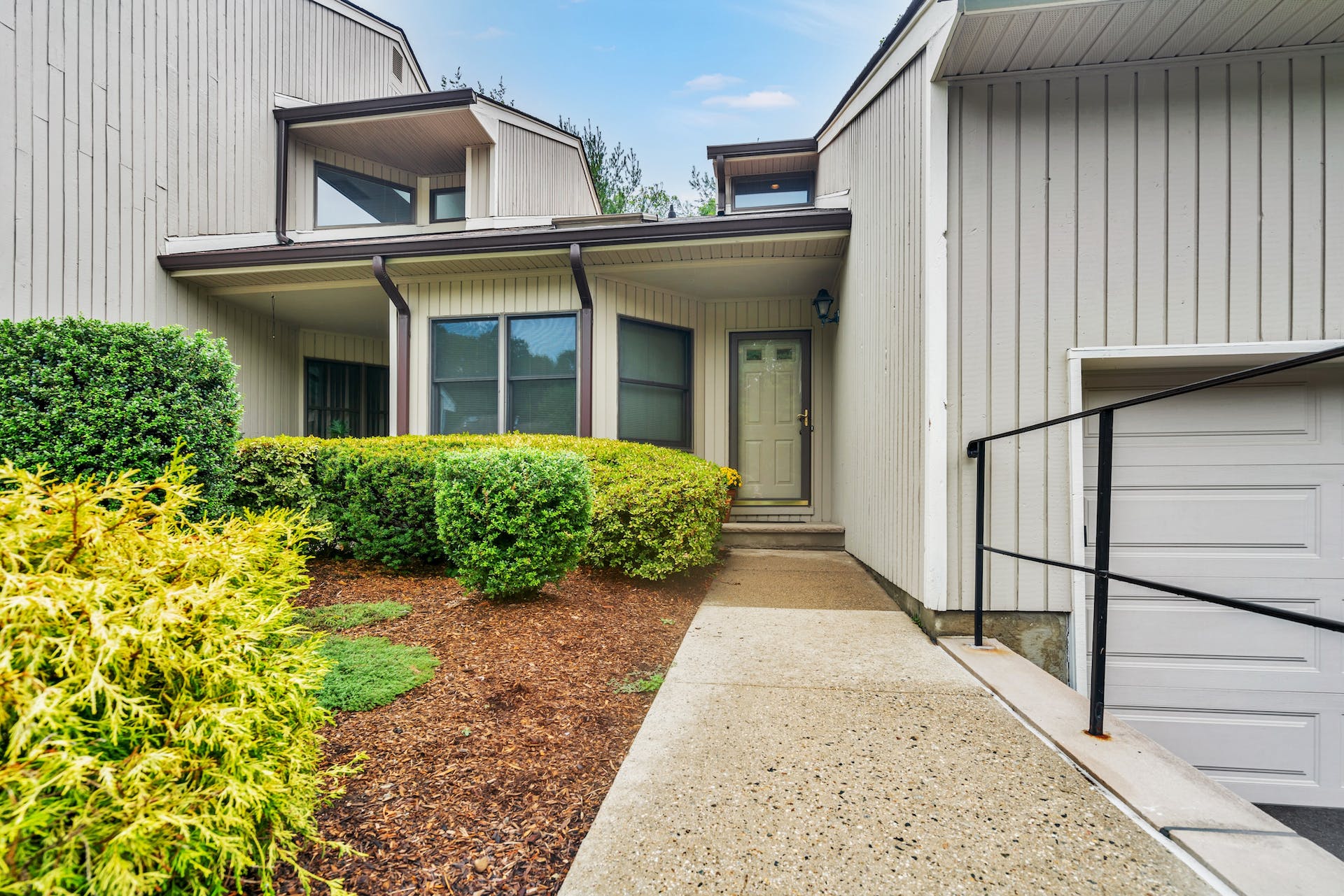 12 Bentley Drive, #4C