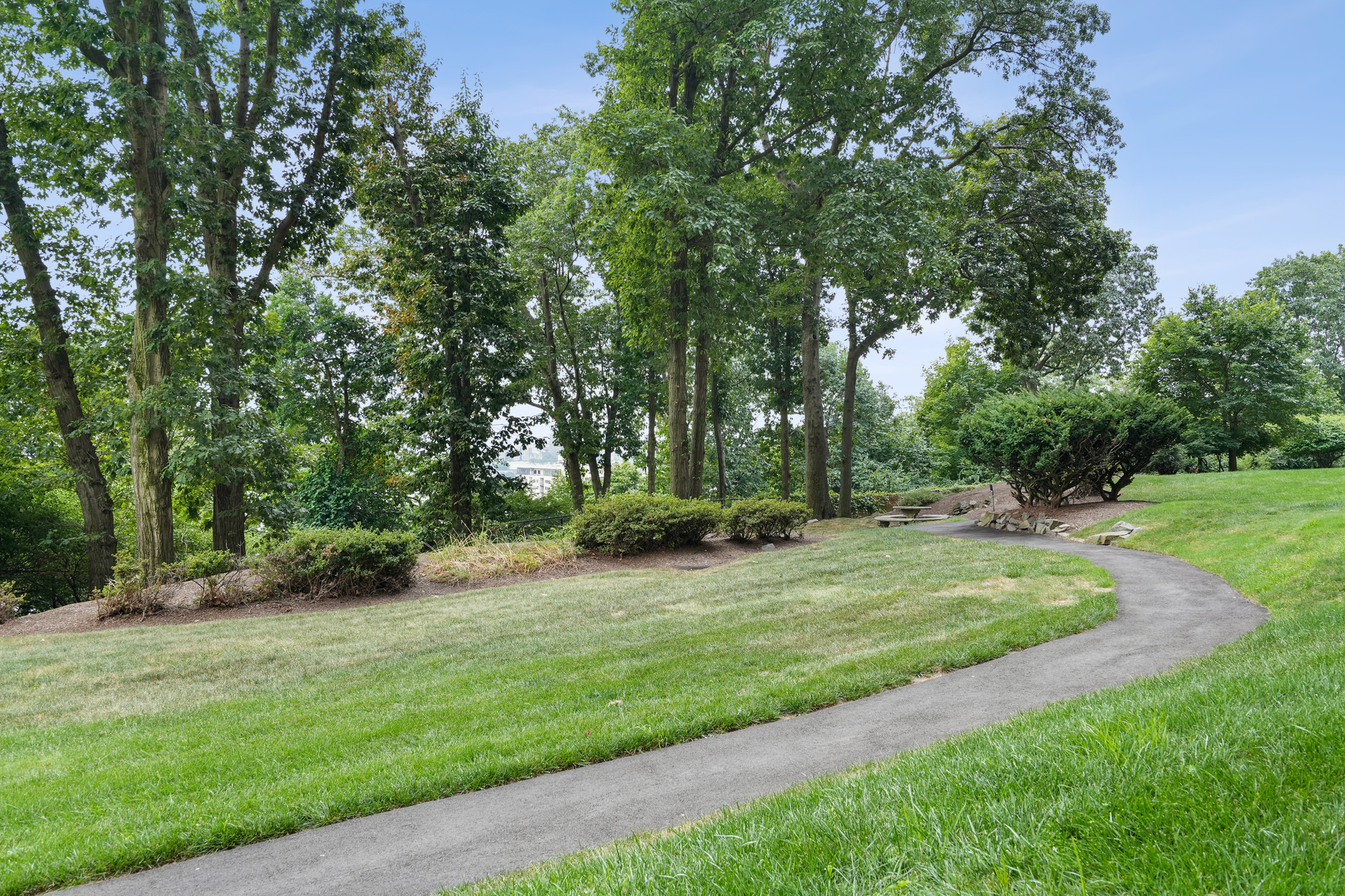 1 Horizon Road, #1014