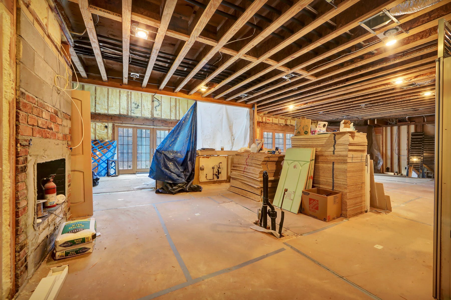 153 E Allendale Rd 