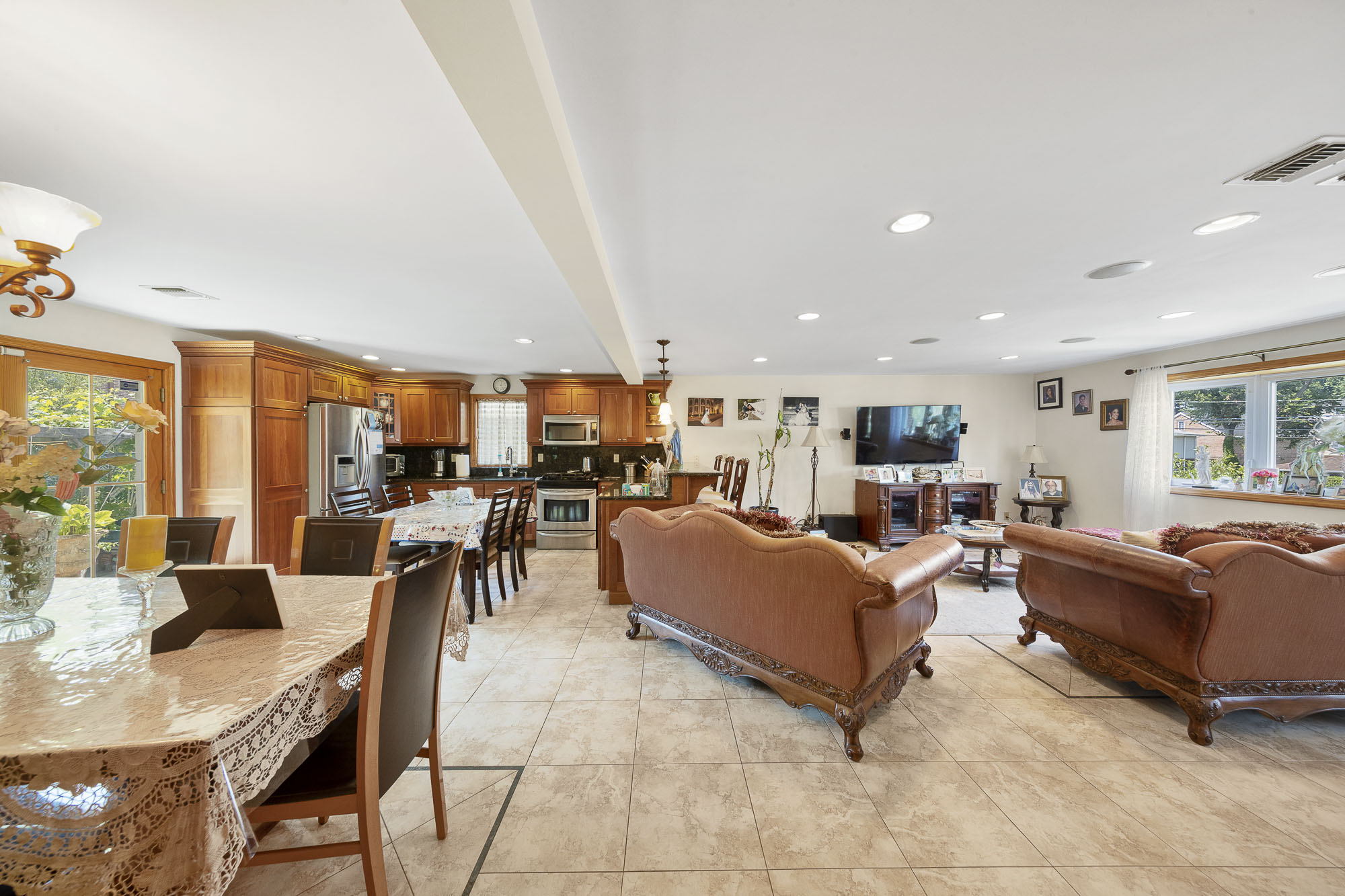 1248 Palisade Avenue