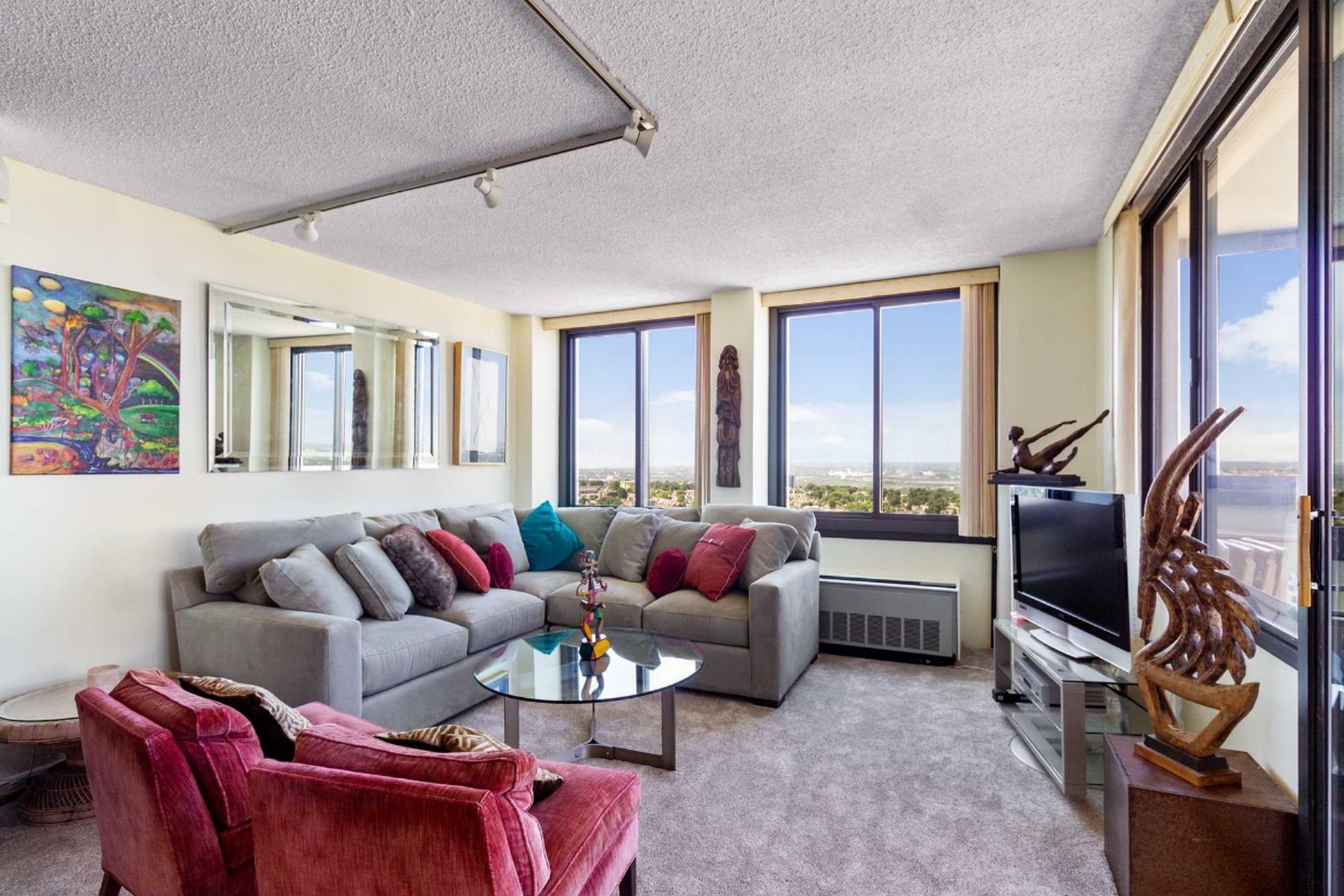 300 Winston Drive, #2822