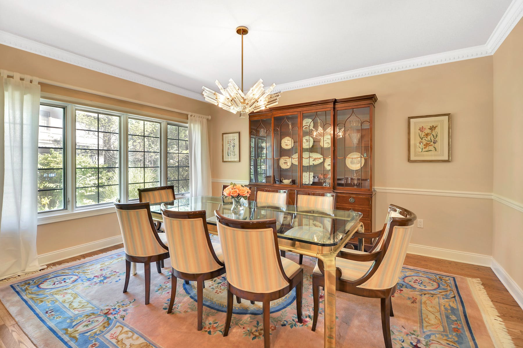 299 Chelsea Manor