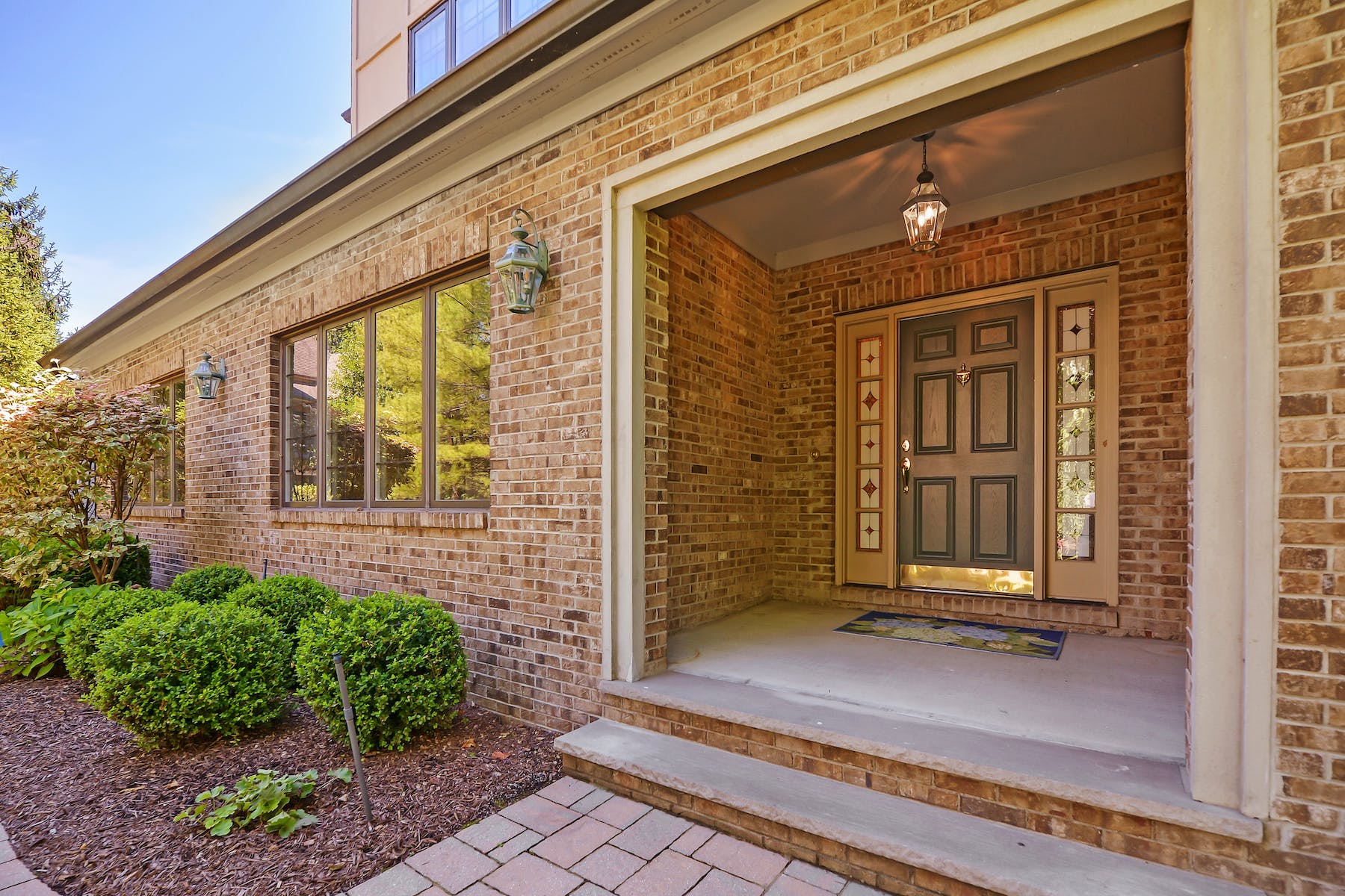 299 Chelsea Manor