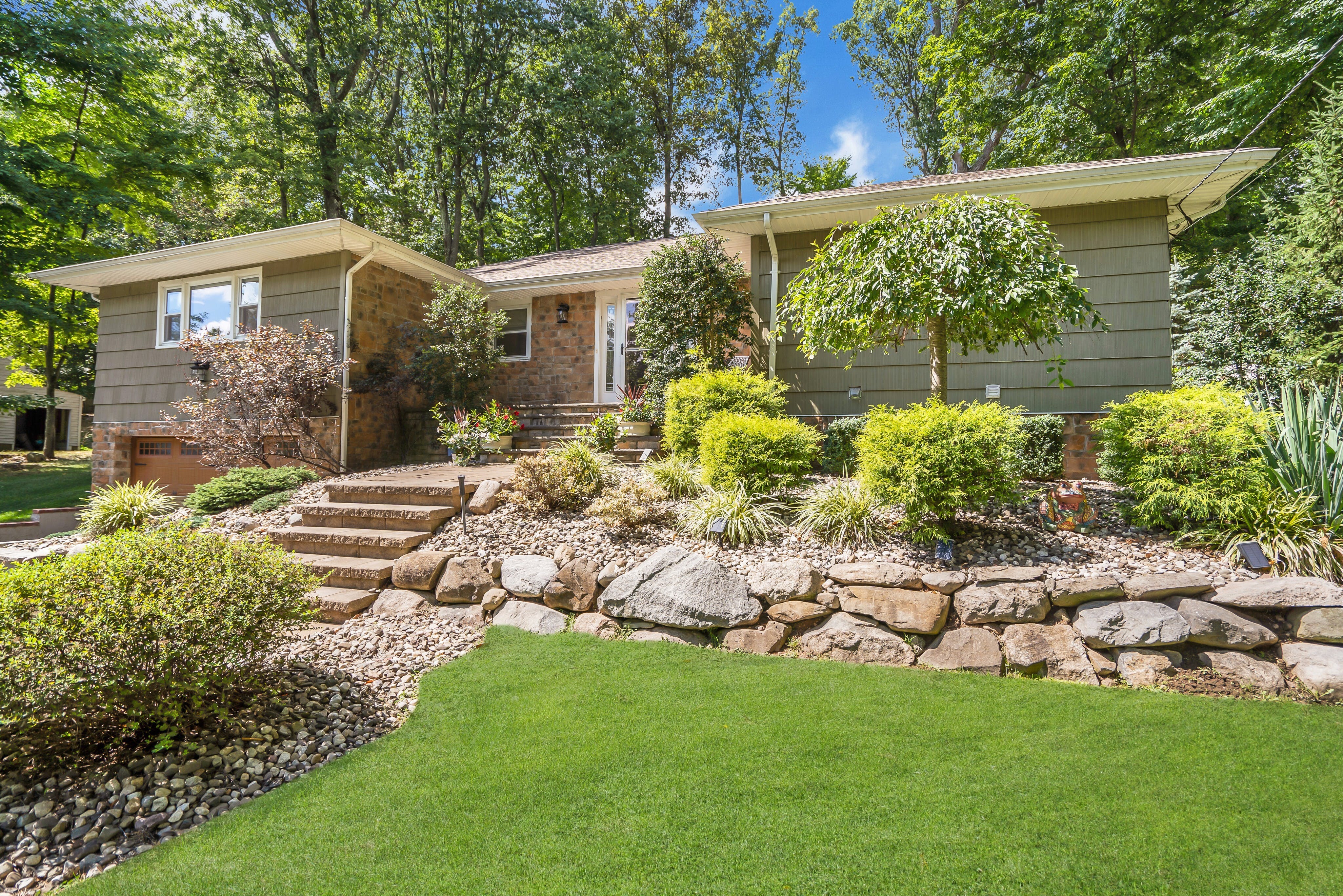 610 Van Emburgh Avenue