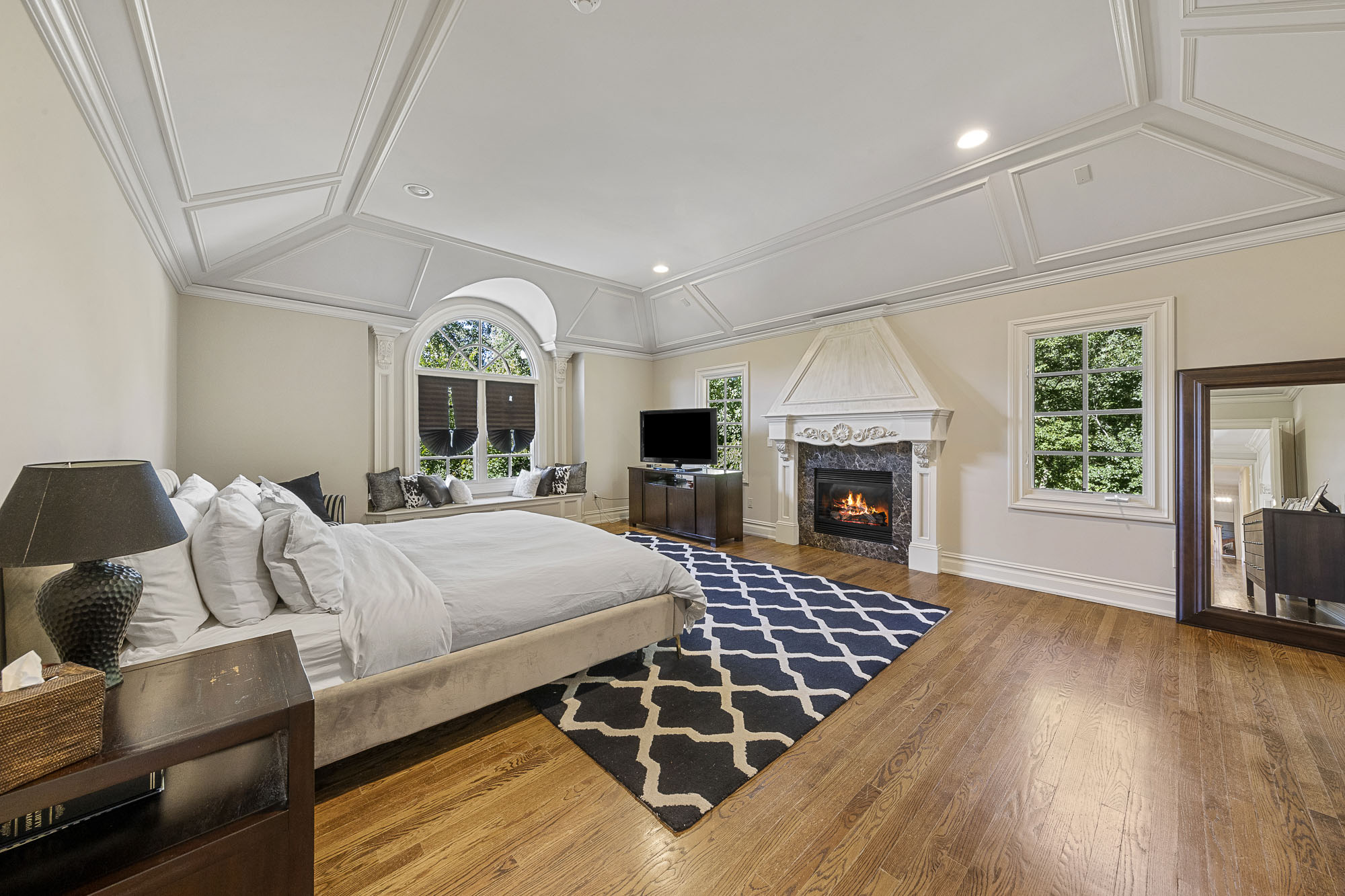 10 Emerald Woods Court