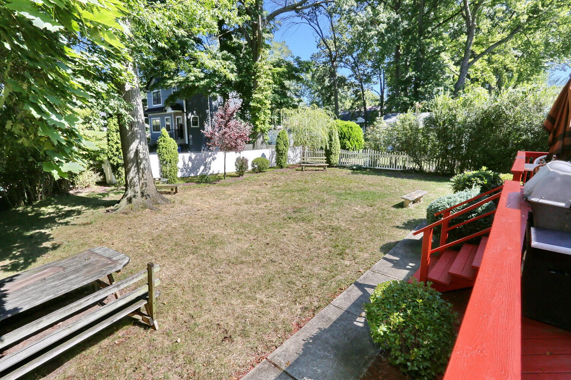 2 Delaware Avenue