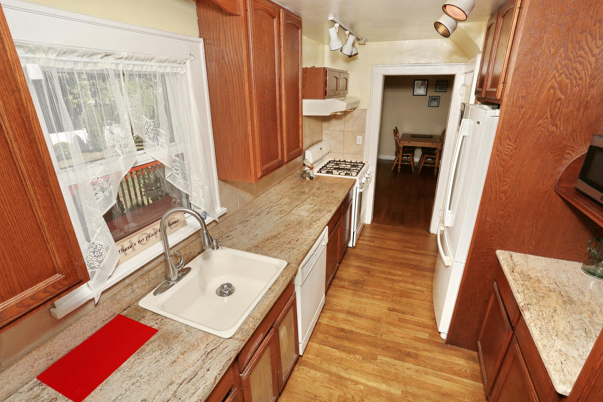 2 Delaware Avenue