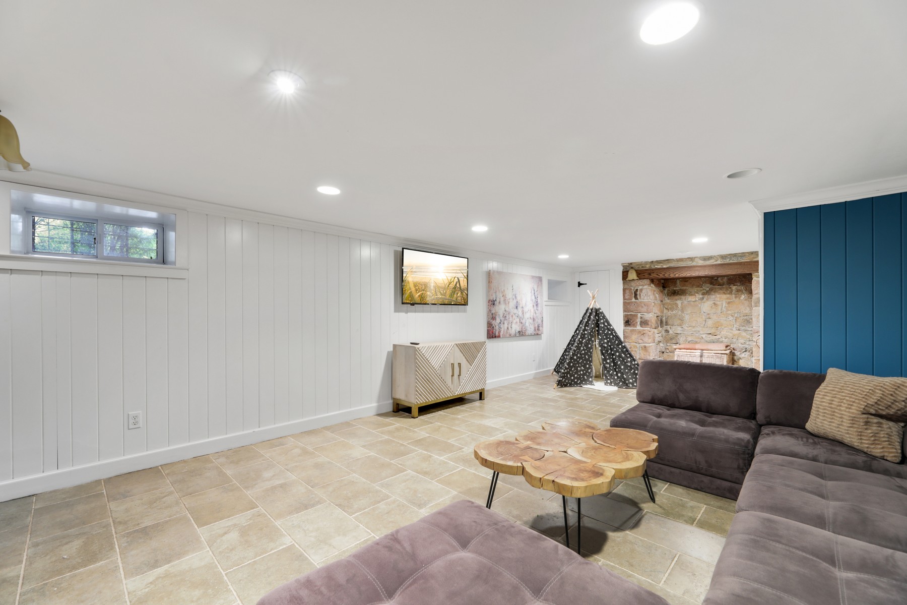 471 Valley Road
