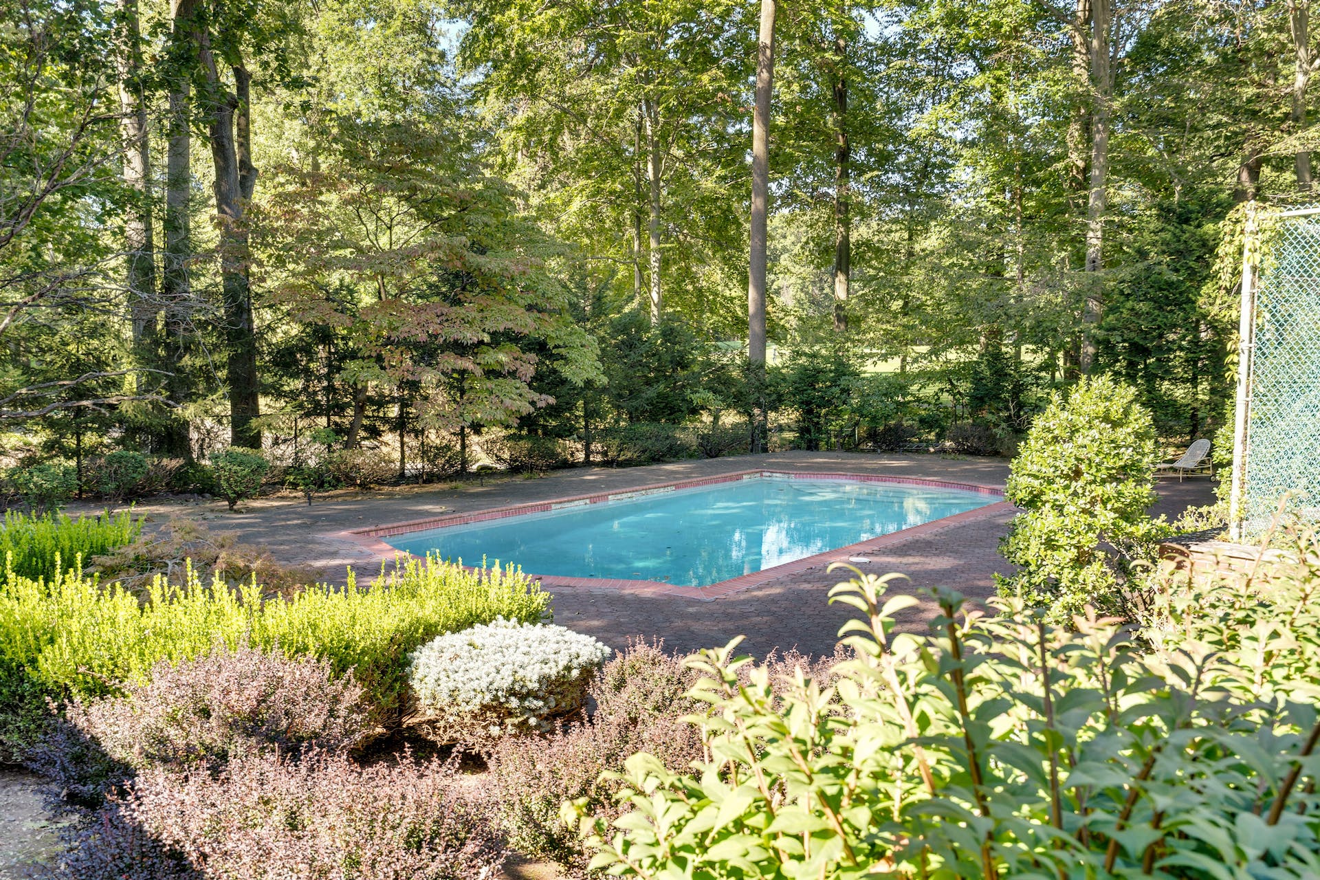 12 Duck Pond Road