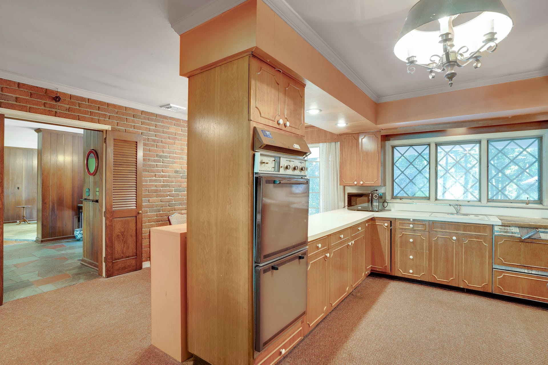 12 Duck Pond Road