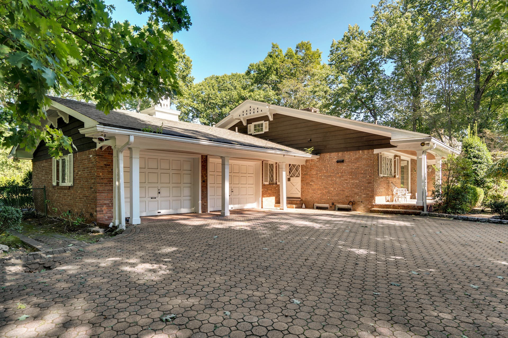 12 Duck Pond Road