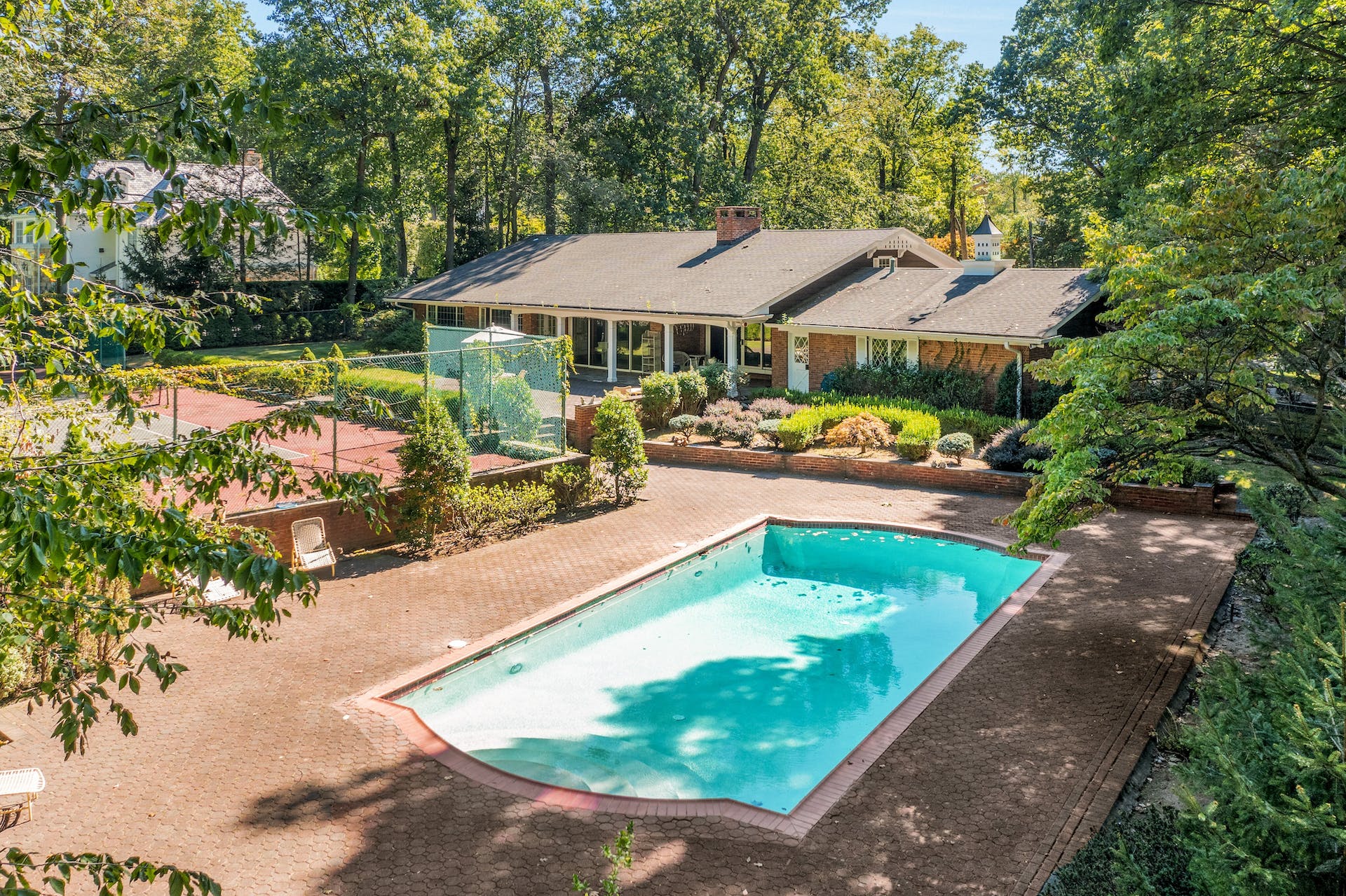 12 Duck Pond Road