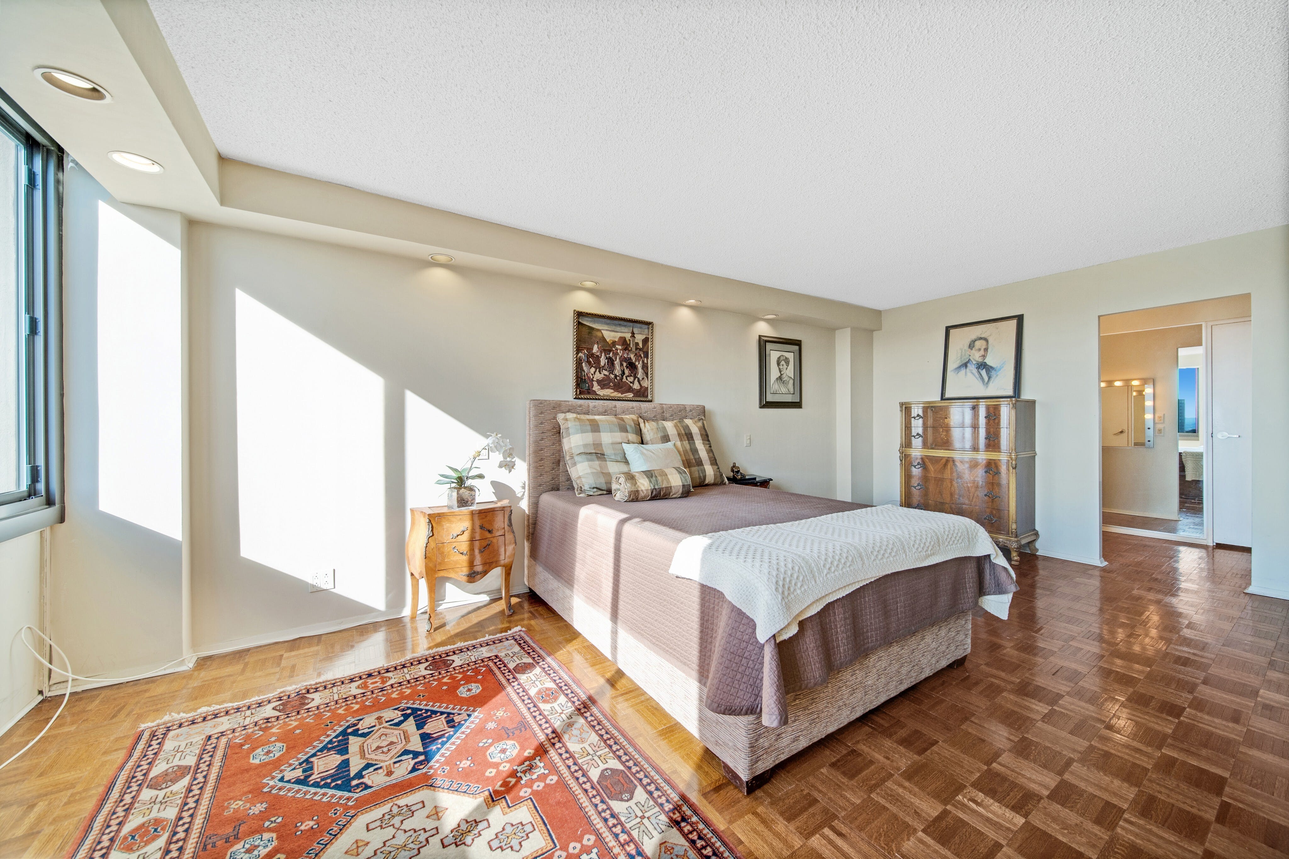 300 Winston Drive, #1517