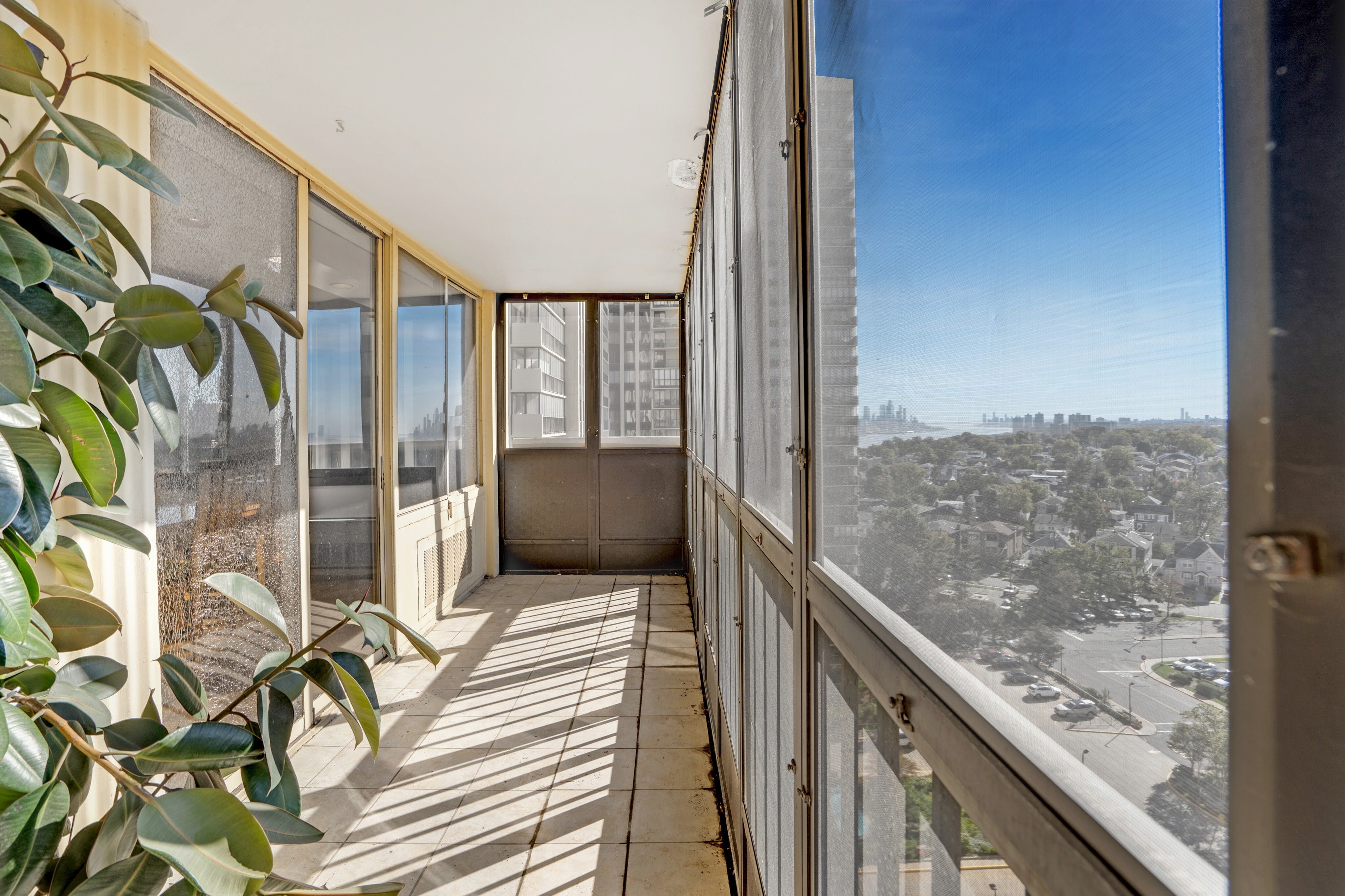 300 Winston Drive, #1517