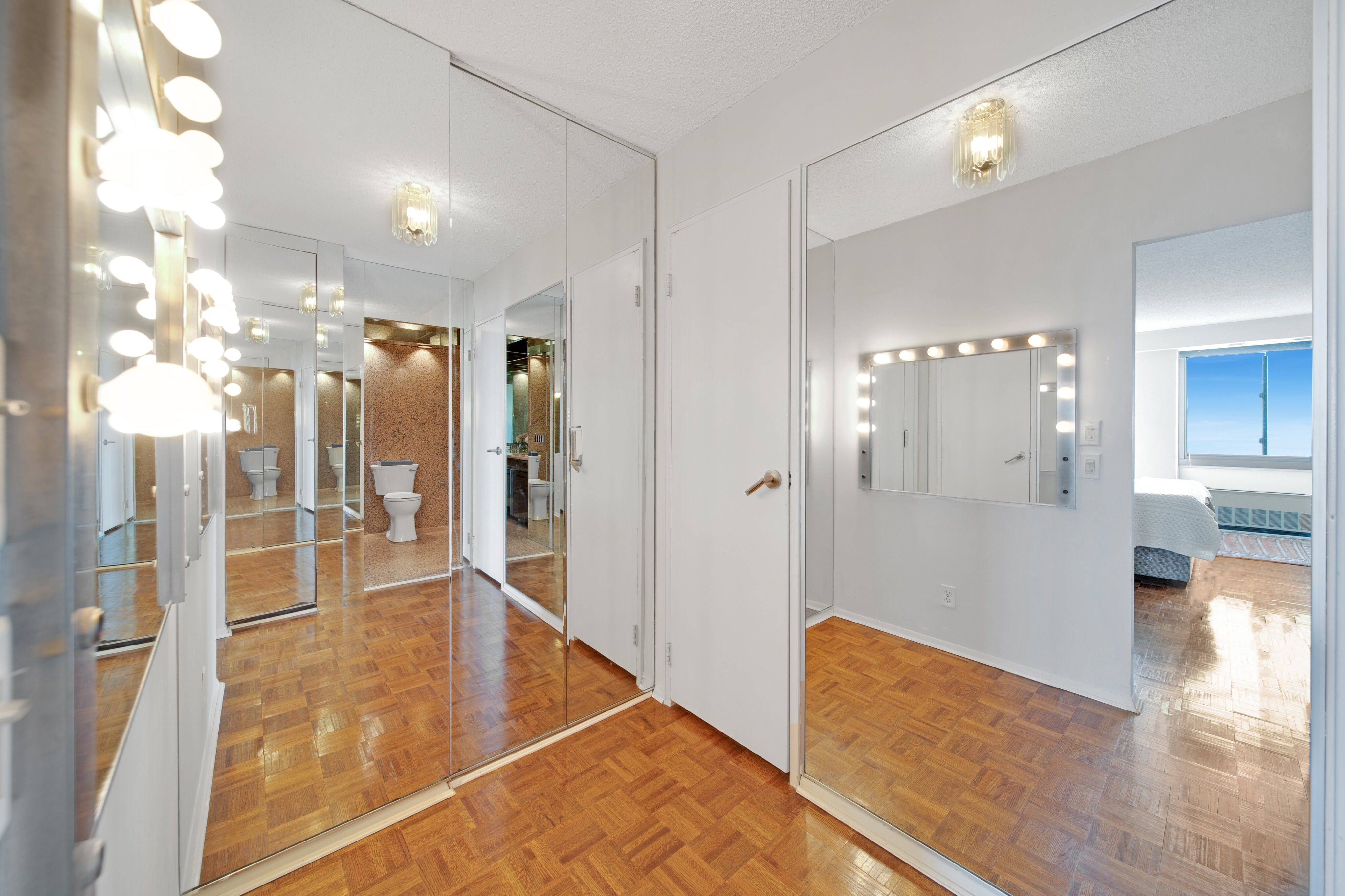 300 Winston Drive, #1517