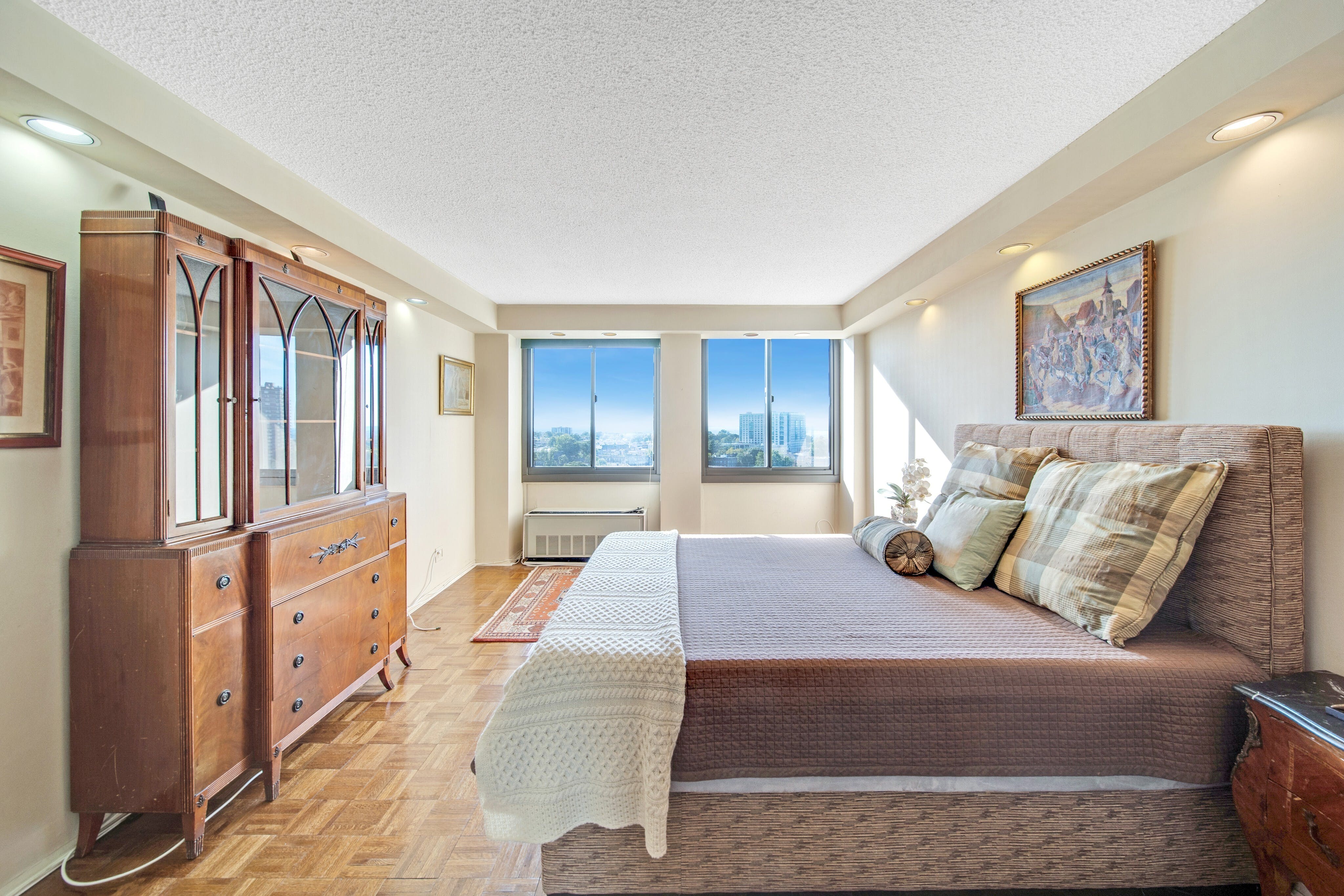 300 Winston Drive, #1517