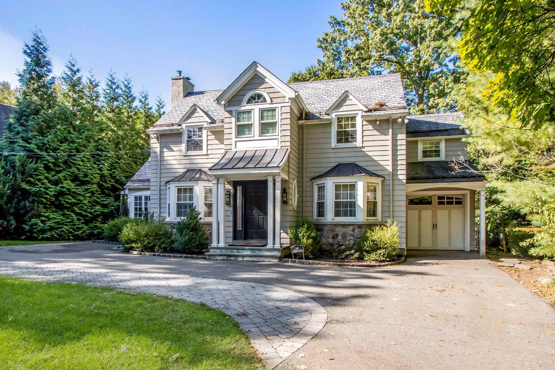 148 Highwood Avenue