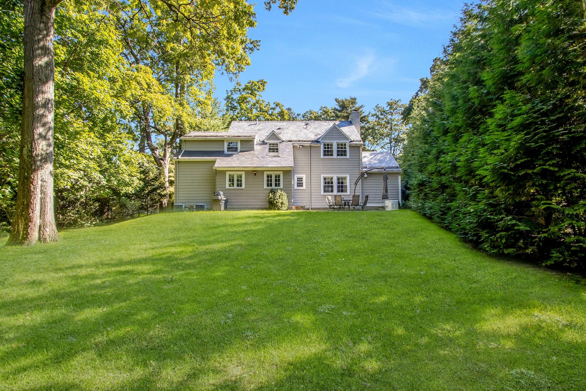 148 Highwood Avenue