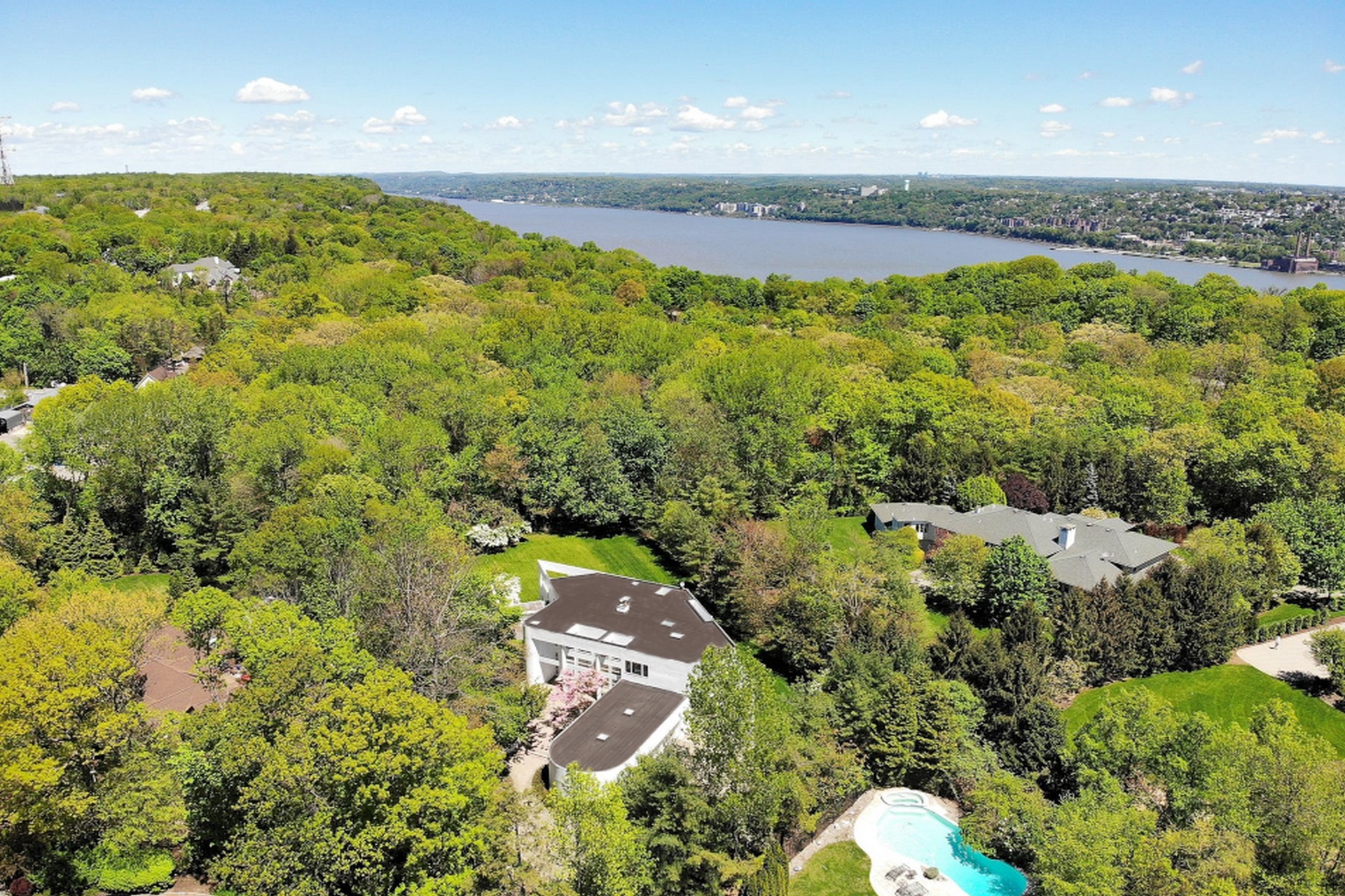 14 Rionda Court
