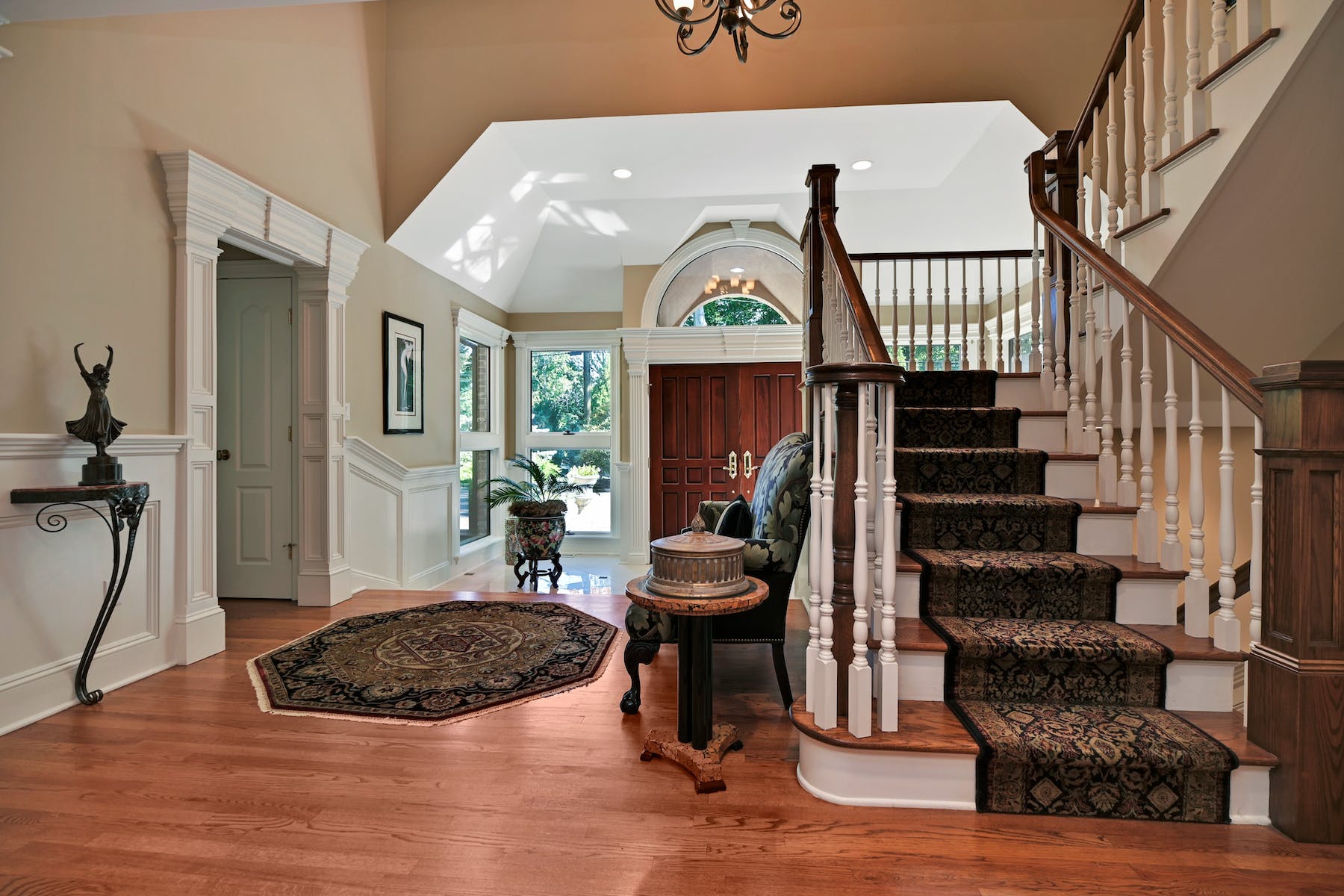 9 Union Avenue