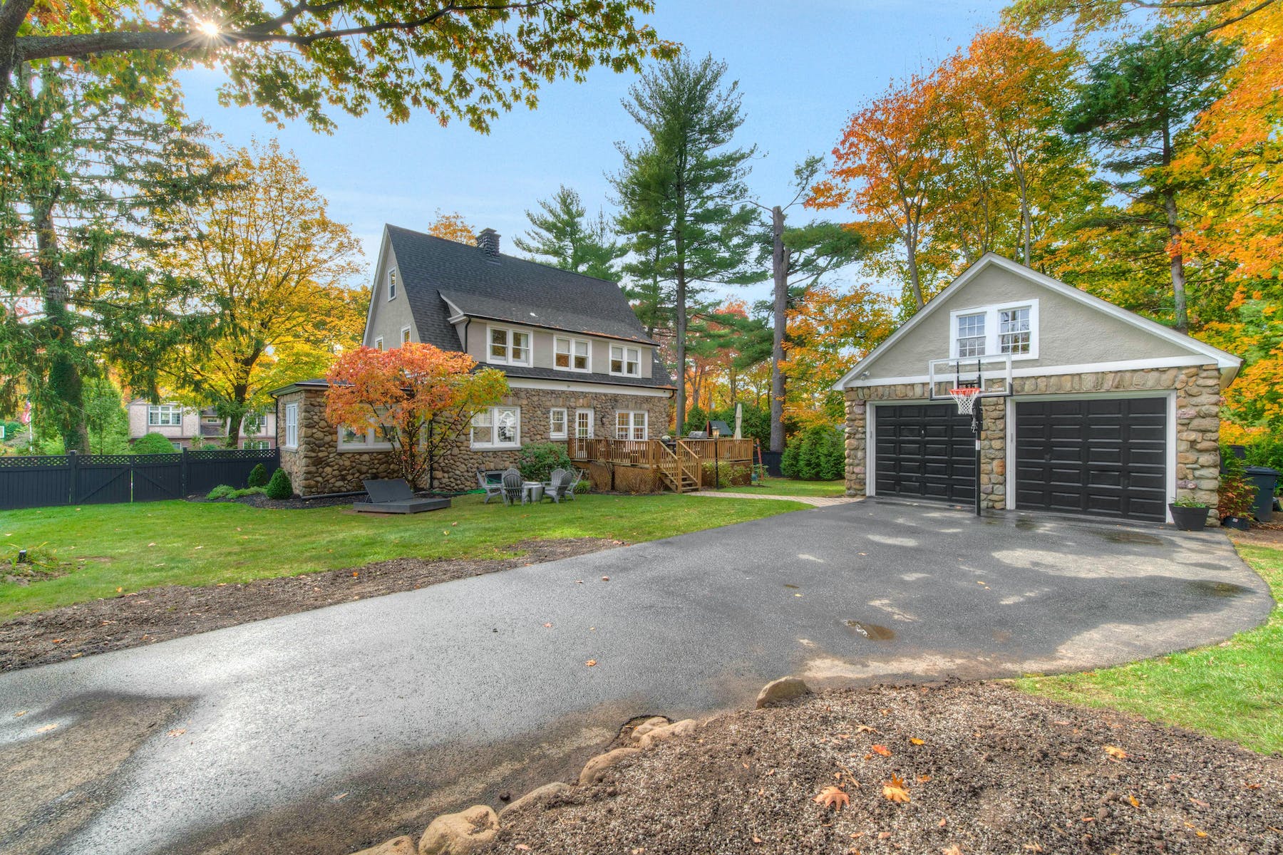 67 Arlton Avenue