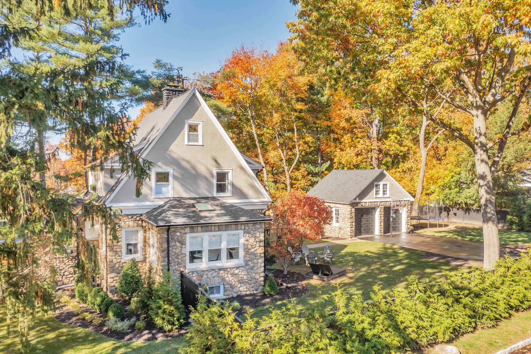 67 Arlton Avenue