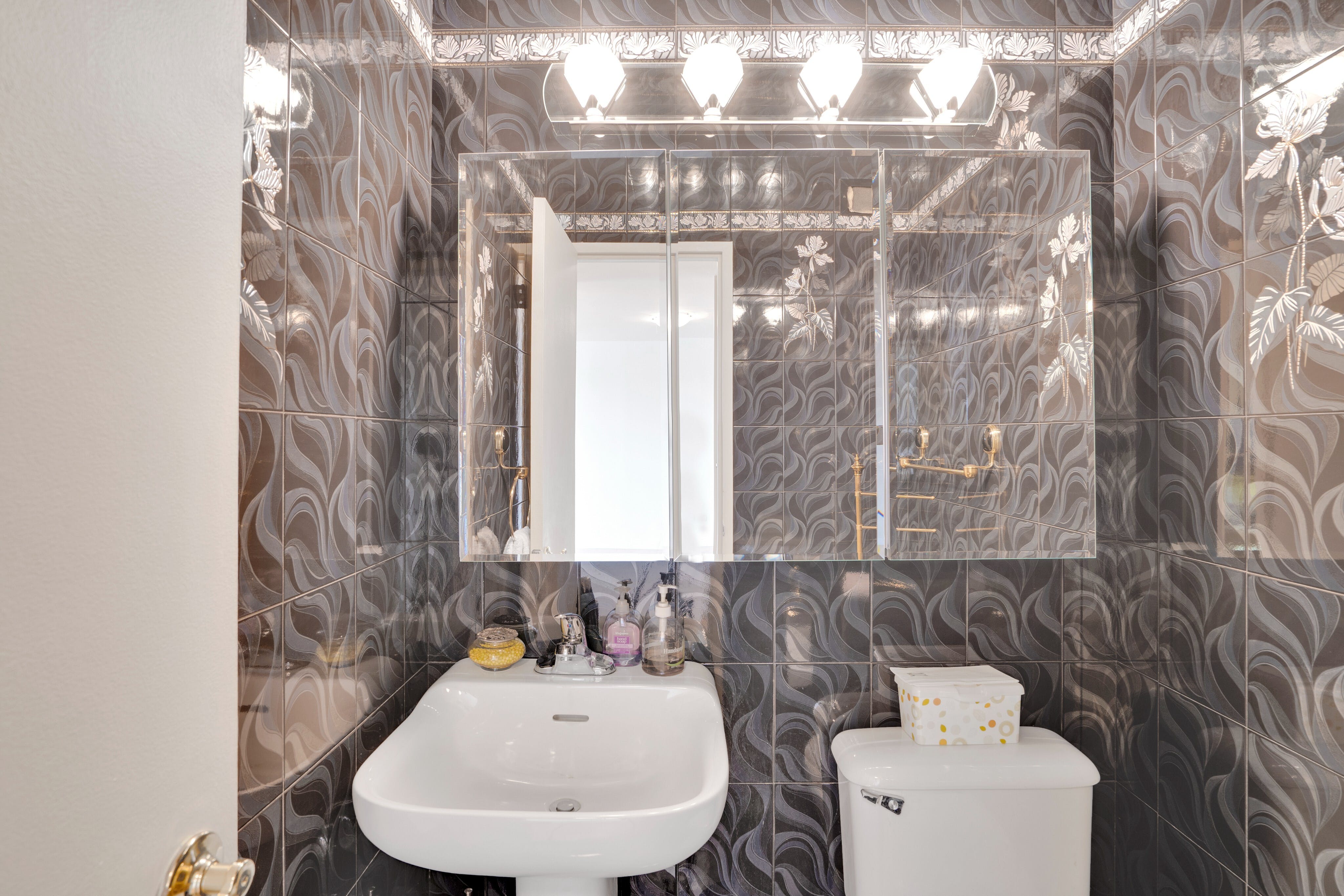 1600 Parker Avenue, #8D 