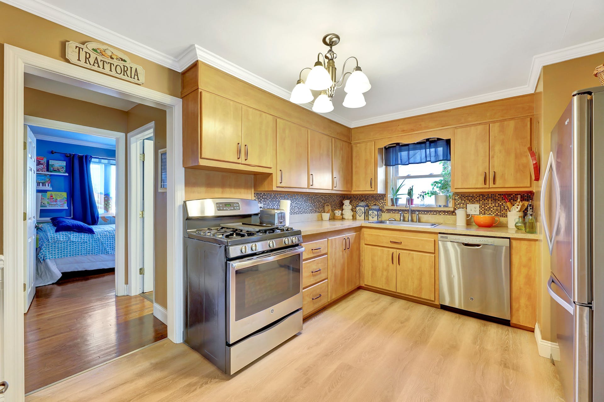 56 Summit Circle