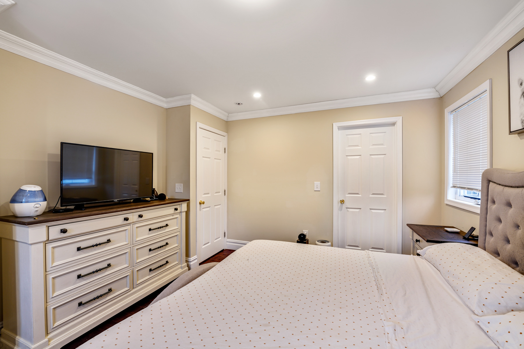 121 Dawes Highway