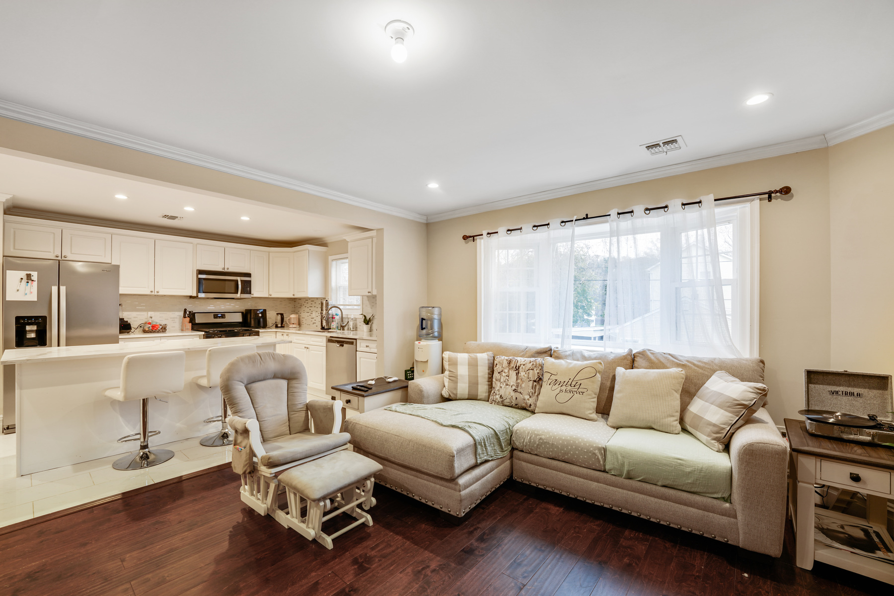 121 Dawes Highway