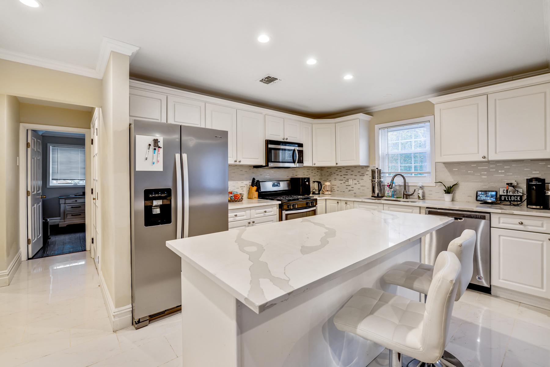 121 Dawes Highway
