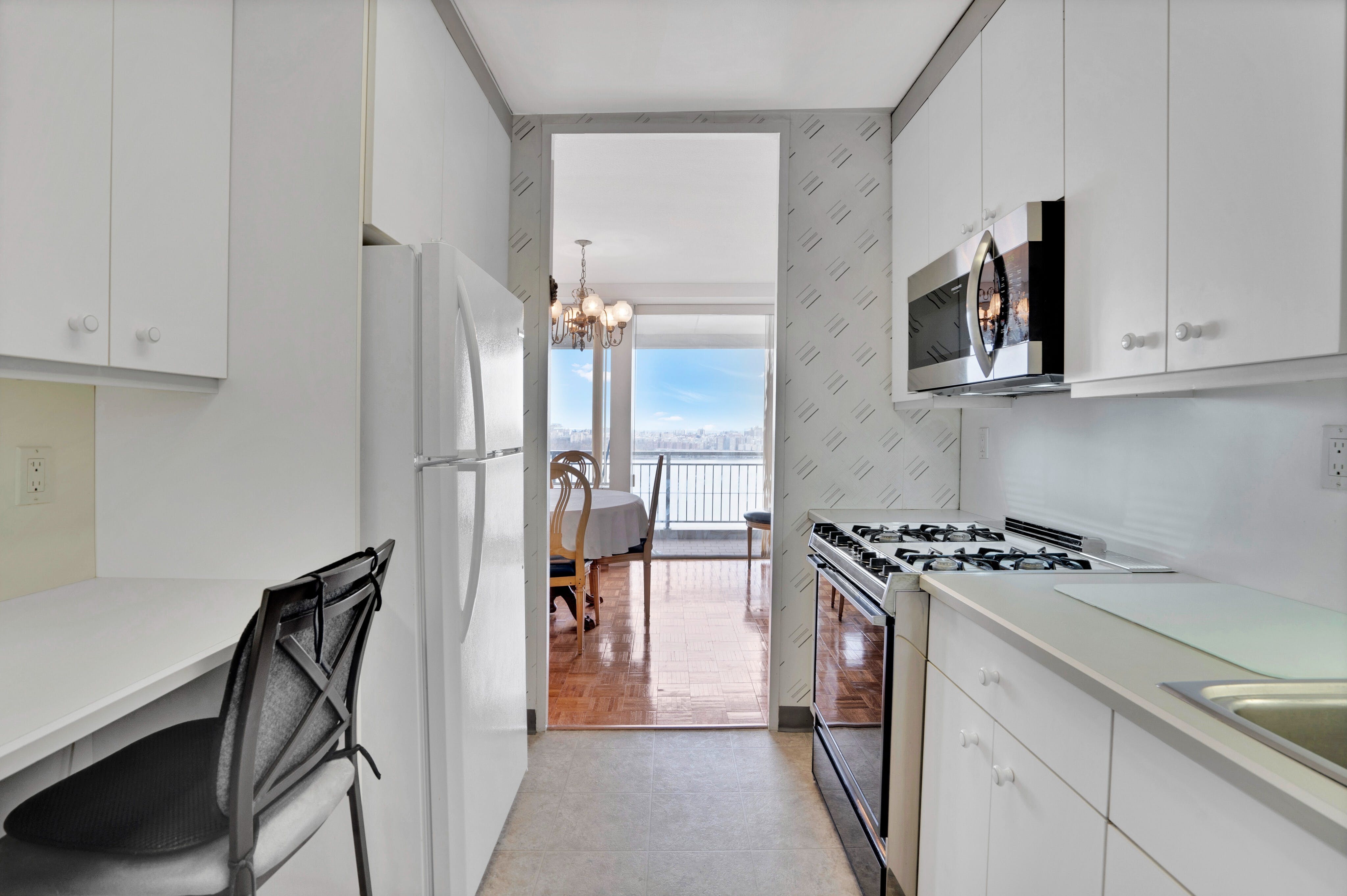4 Horizon Road #804
