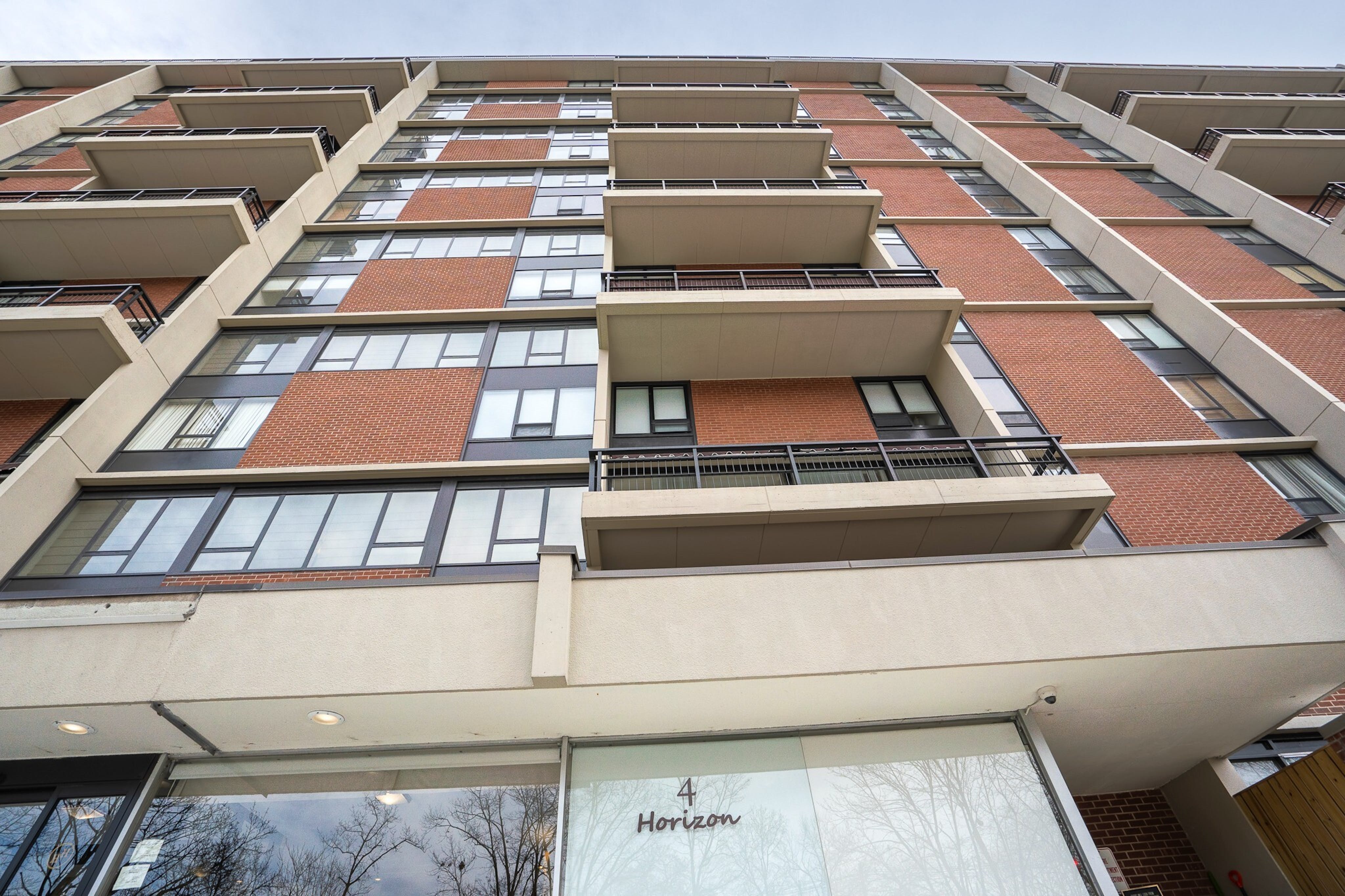 4 Horizon Road #804