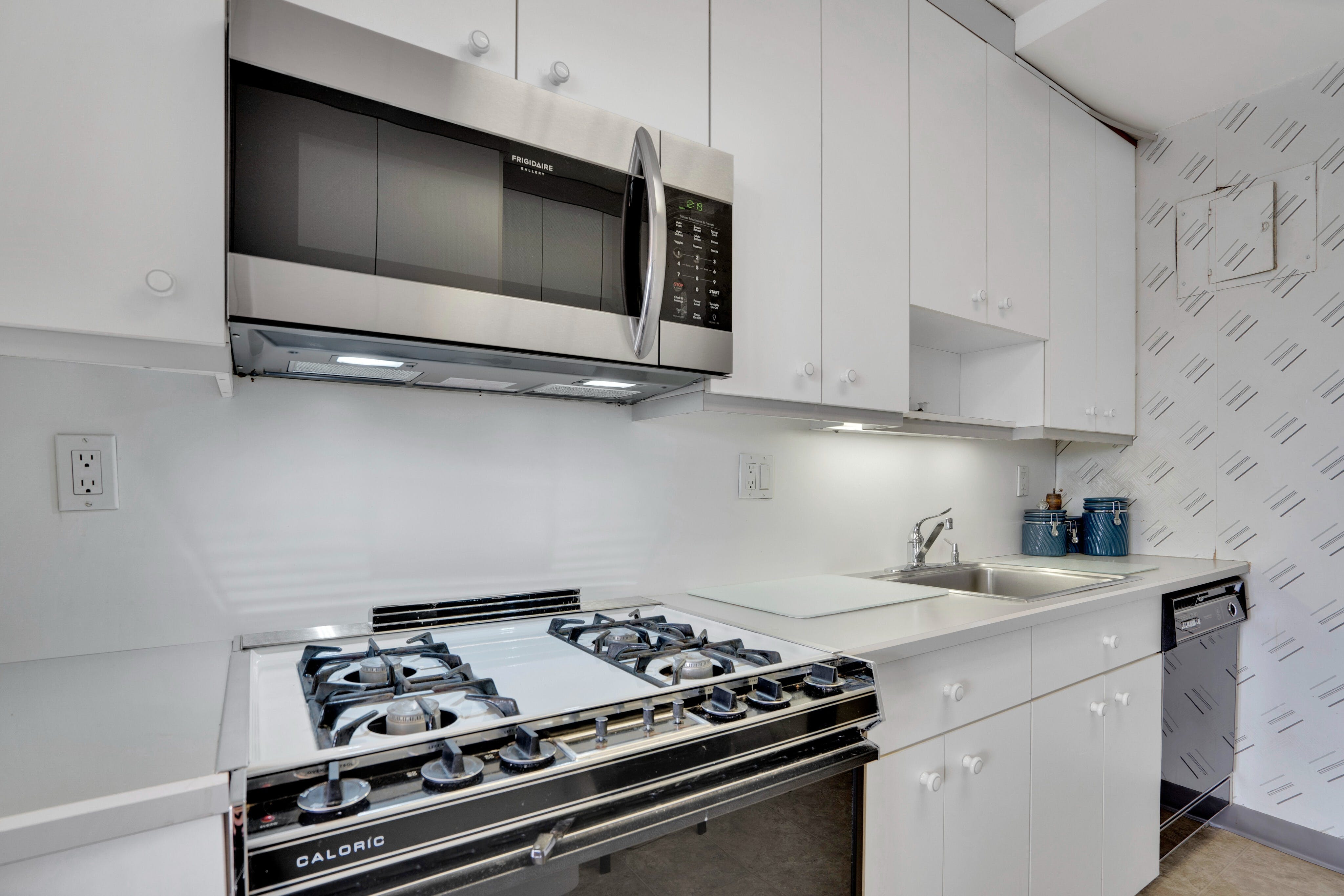 4 Horizon Road #804