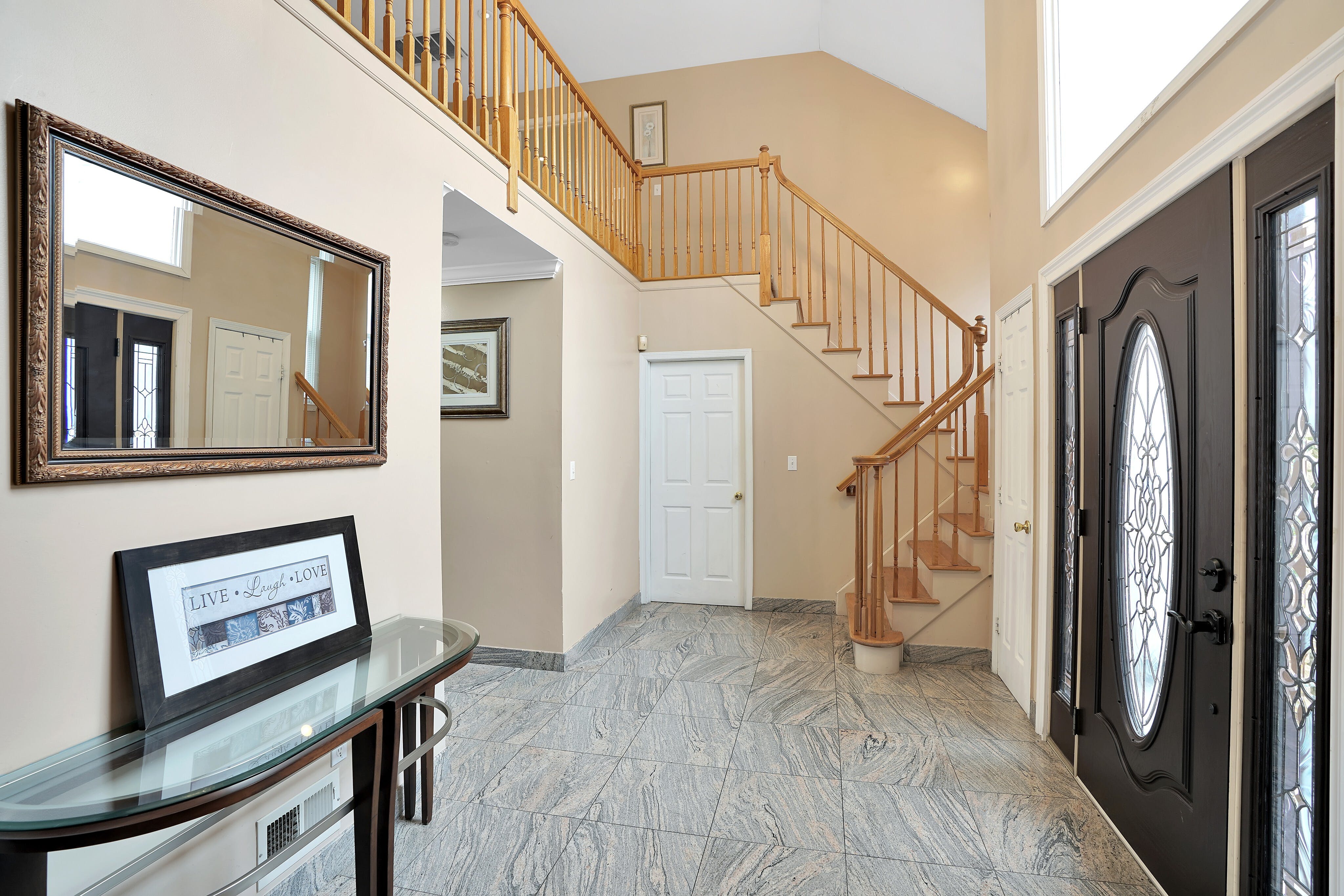 158 Frank Ln 
