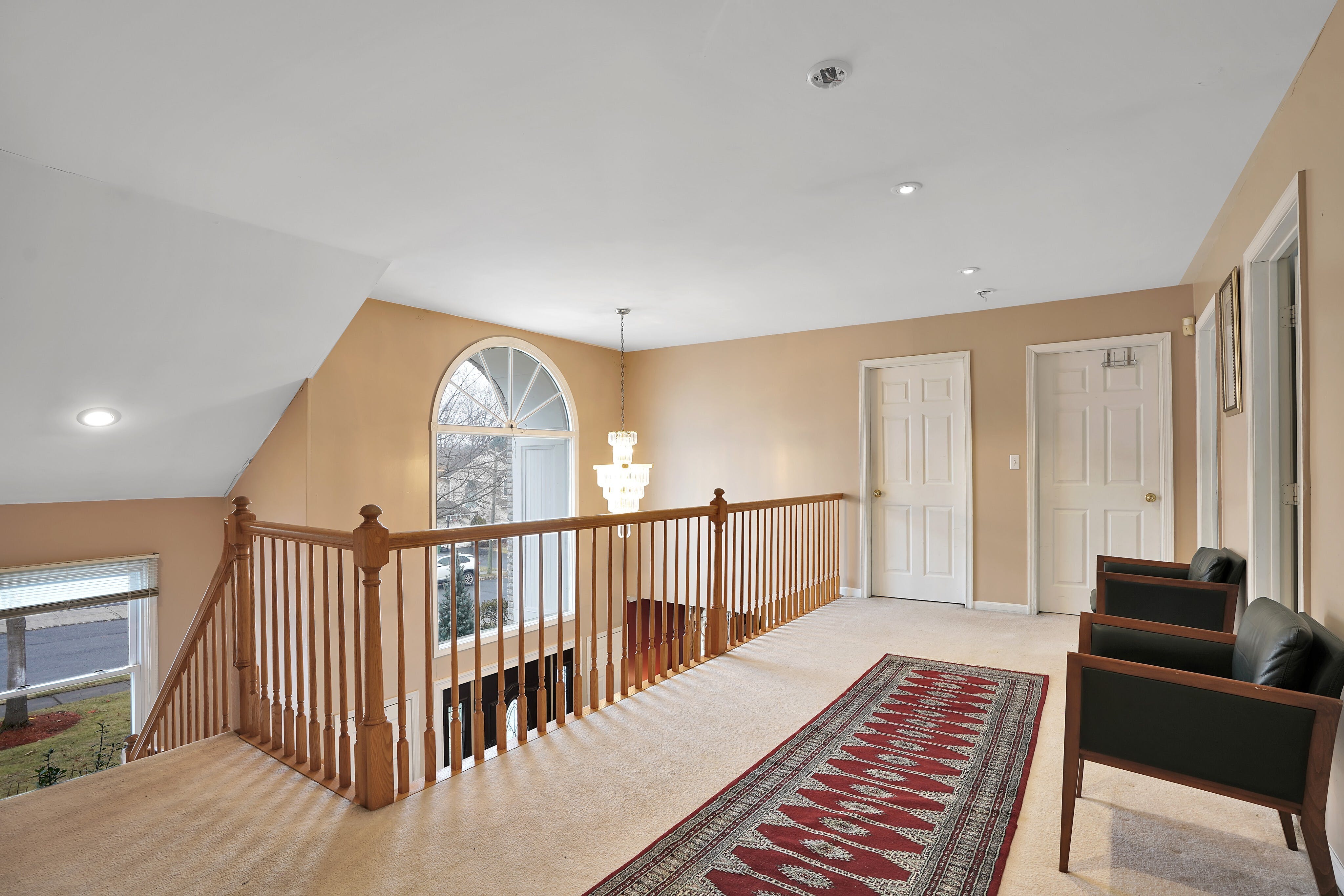 158 Frank Ln 