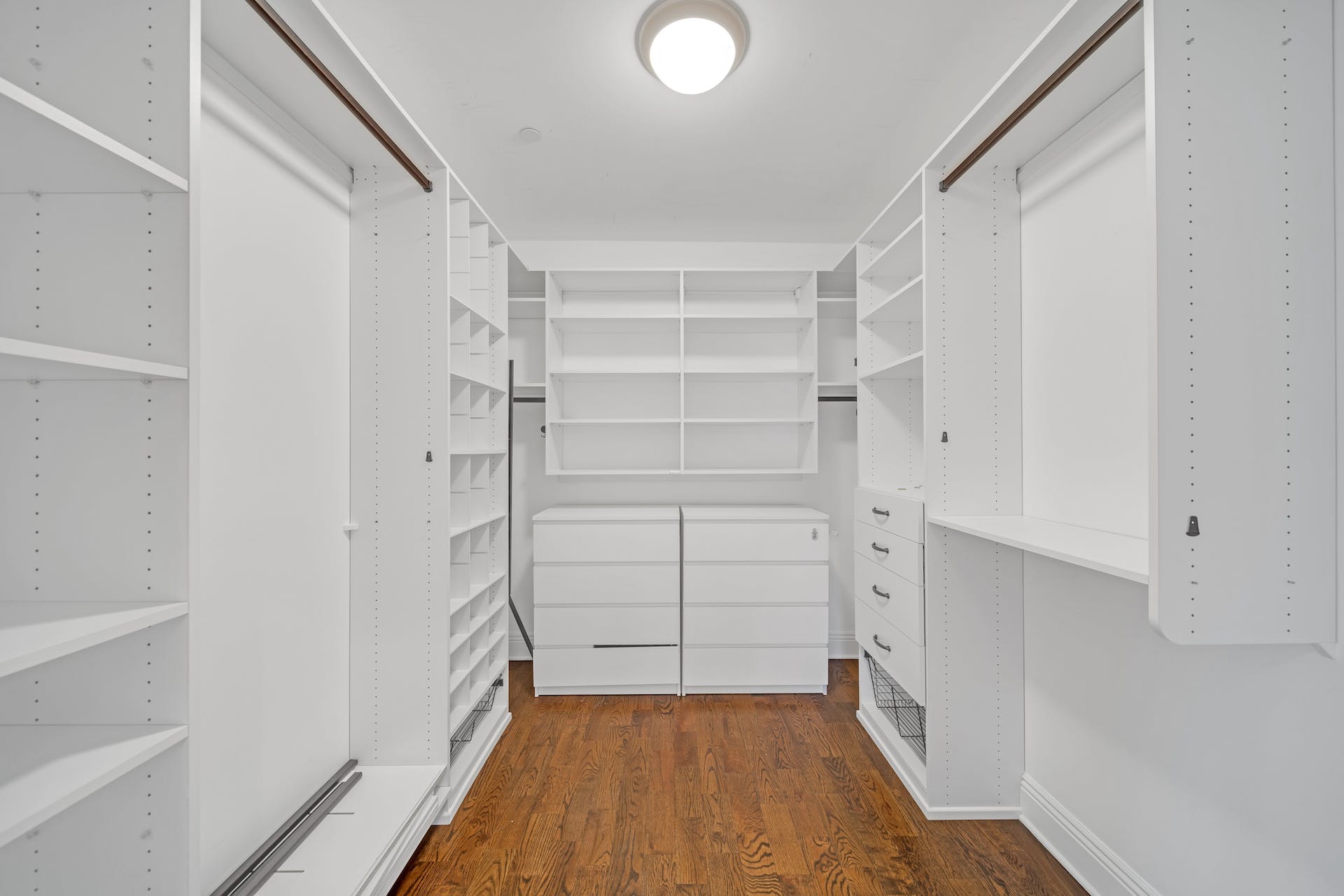 2 Marquis Court