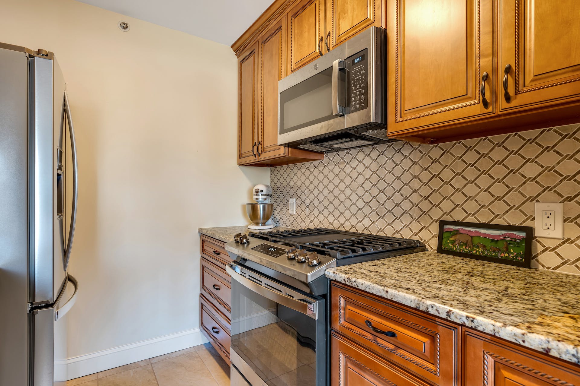 7410 Boulevard East, #4D