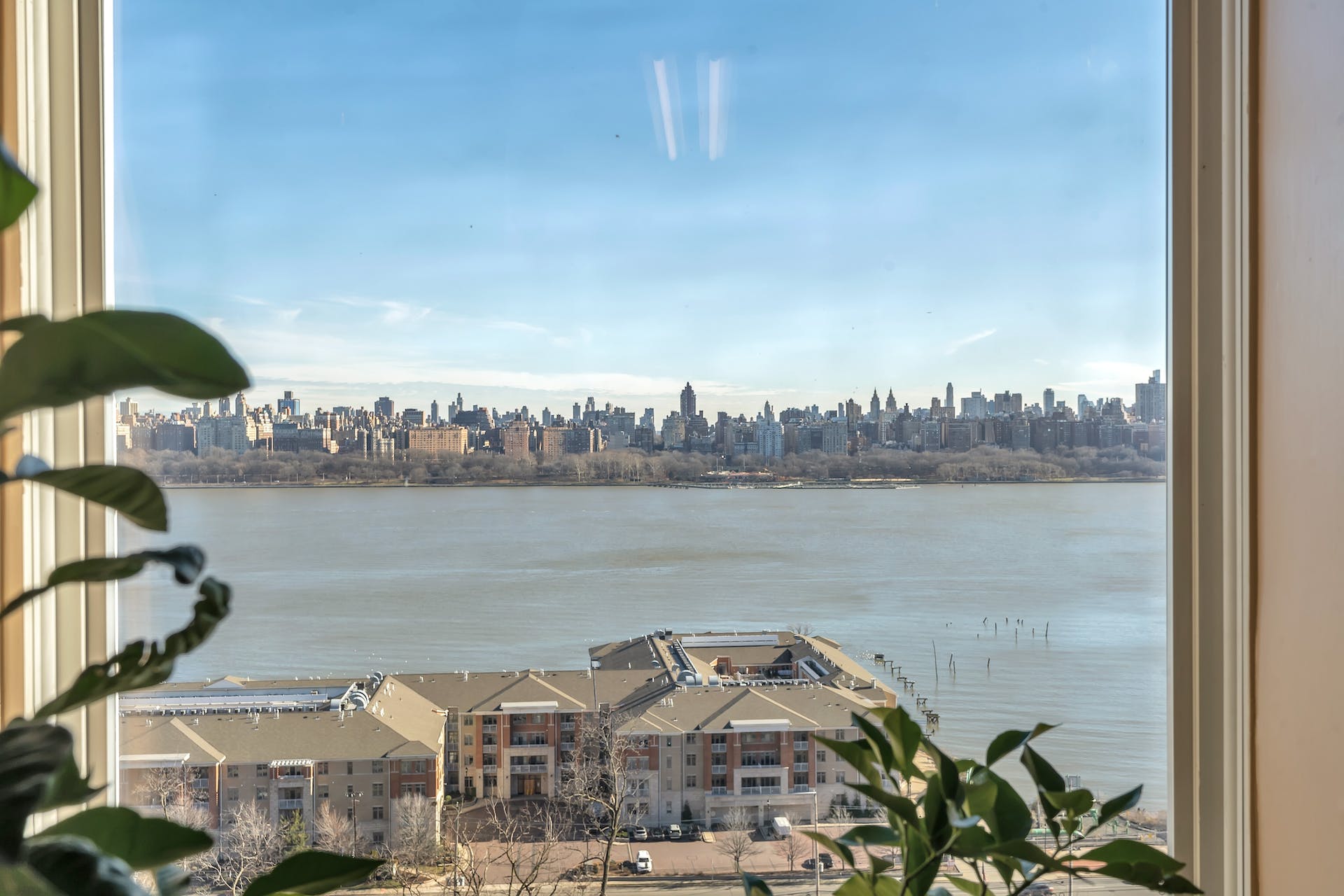 7410 Boulevard East, #4D