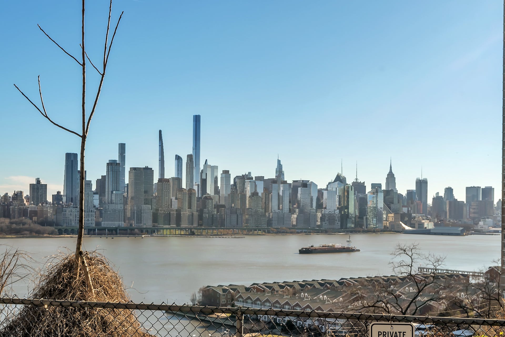 7410 Boulevard East, #4D