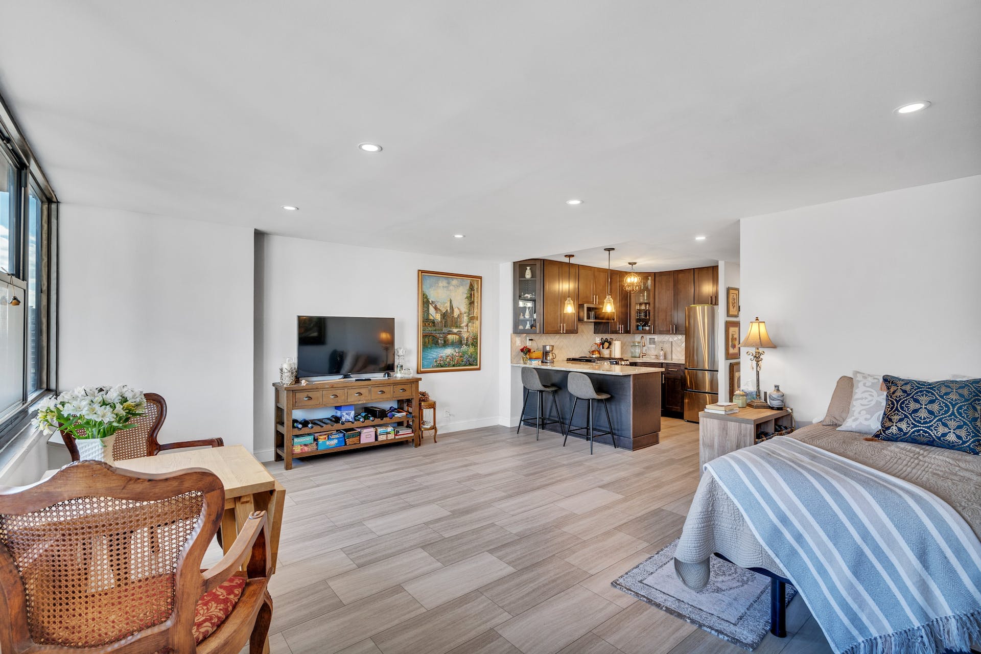 280 Luis Marin Blvd, #16M