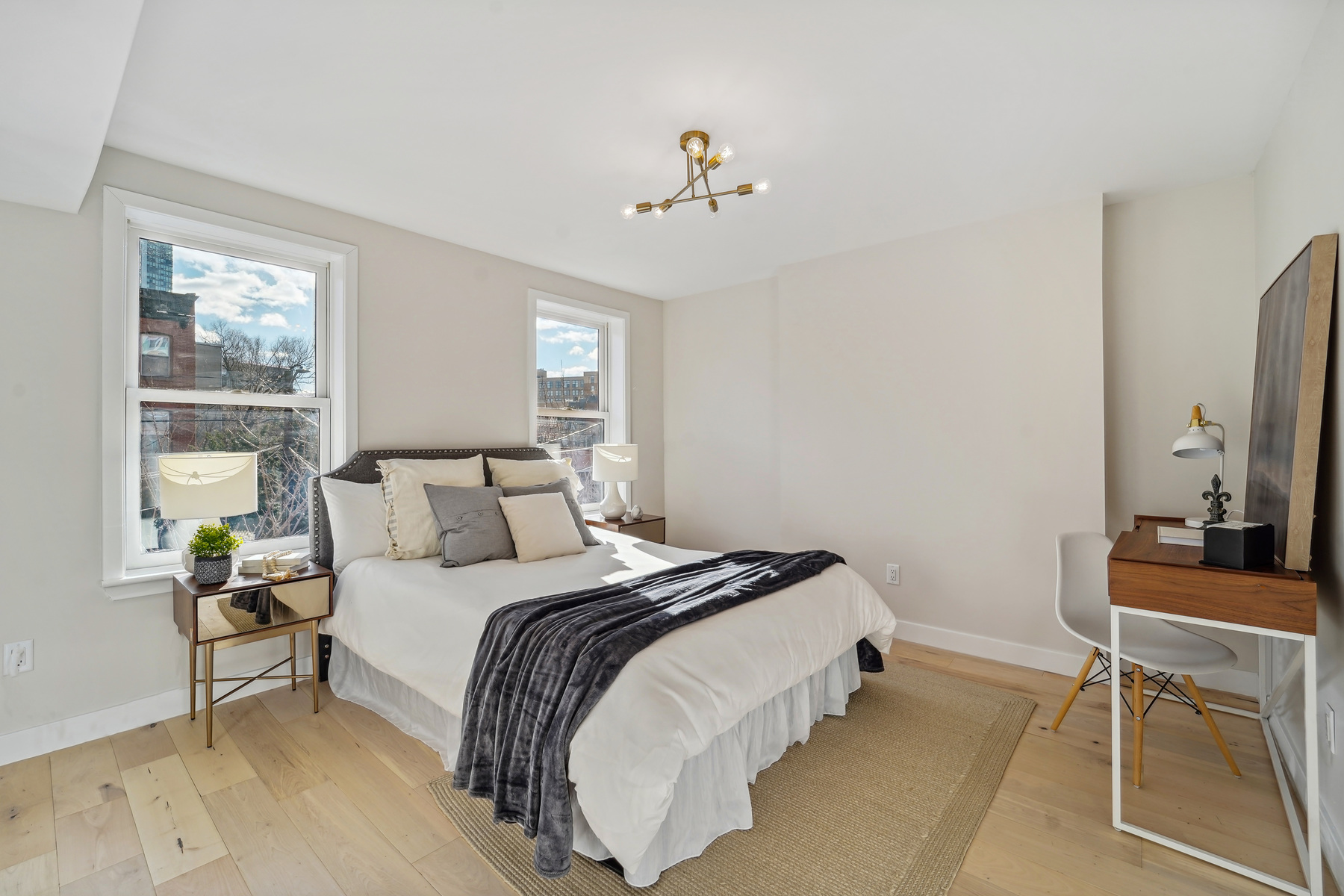 435 Jersey Avenue, #3