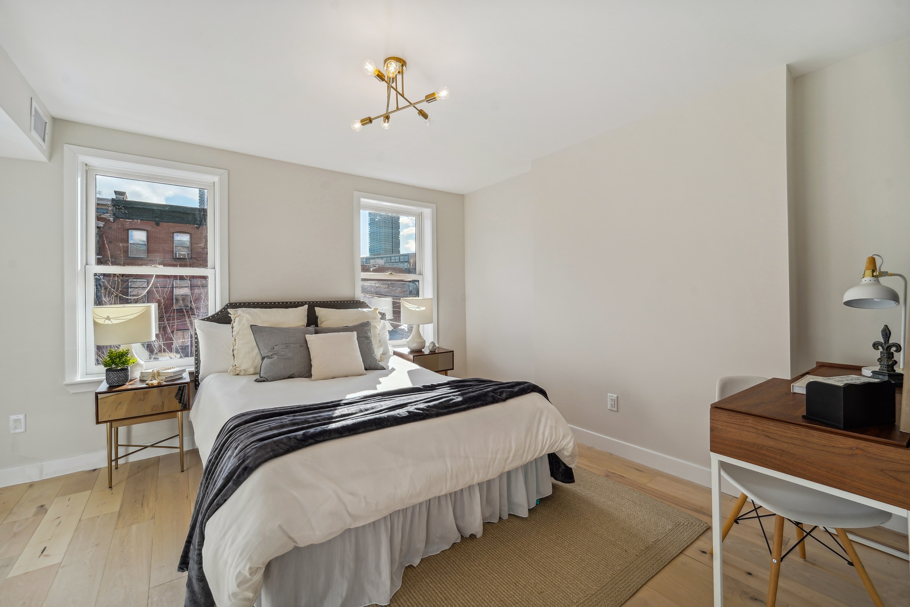 435 Jersey Avenue, #3