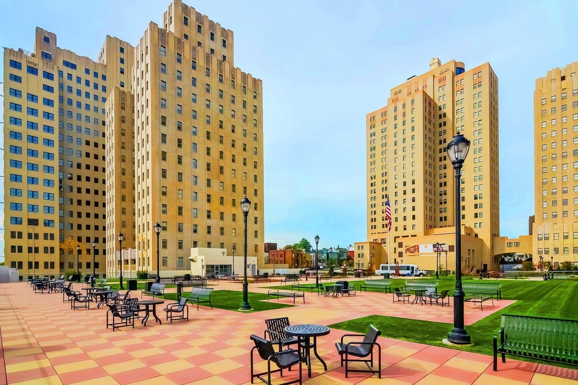 4 Beacon Way, #400
