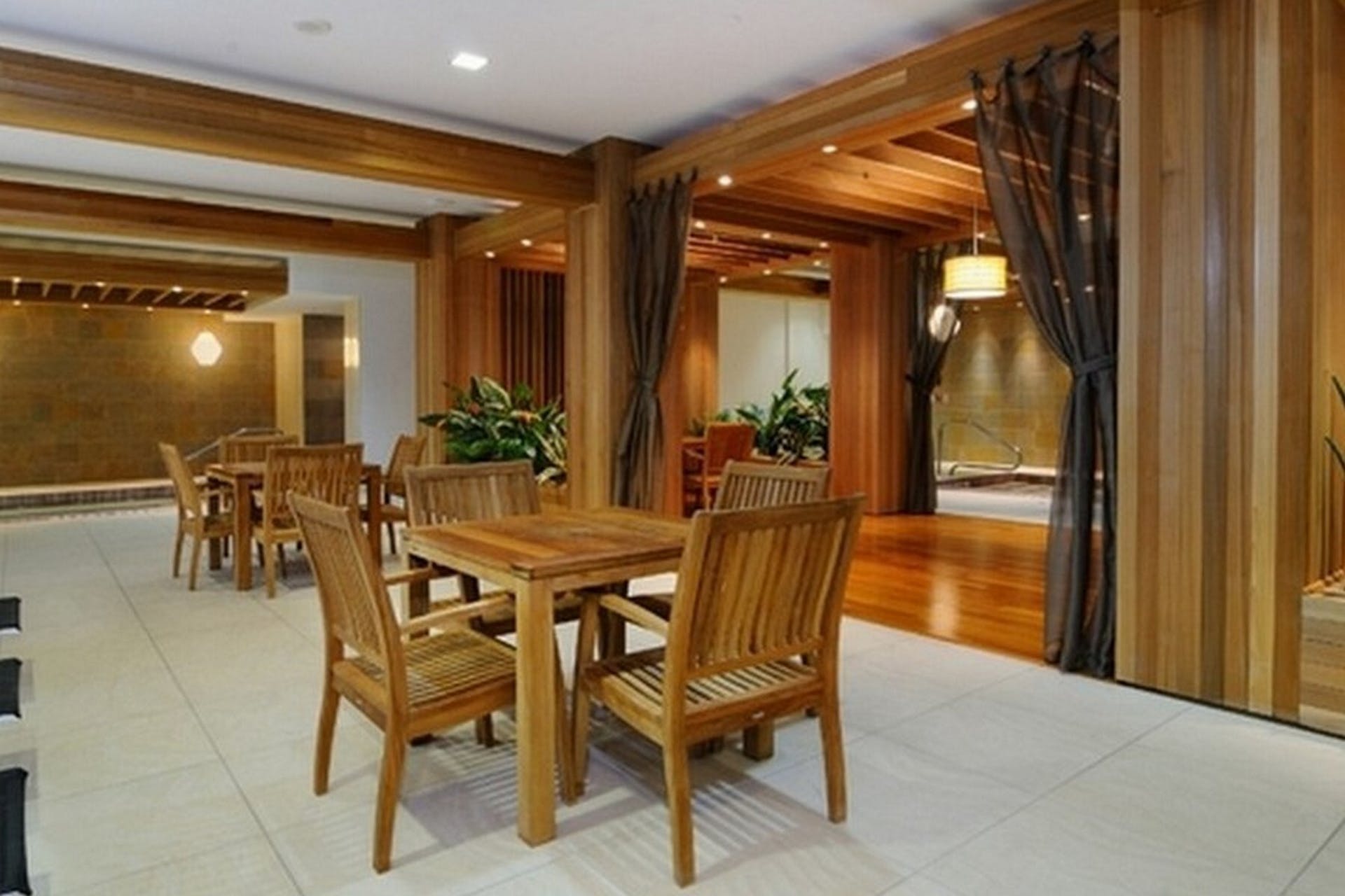 4 Beacon Way, #400